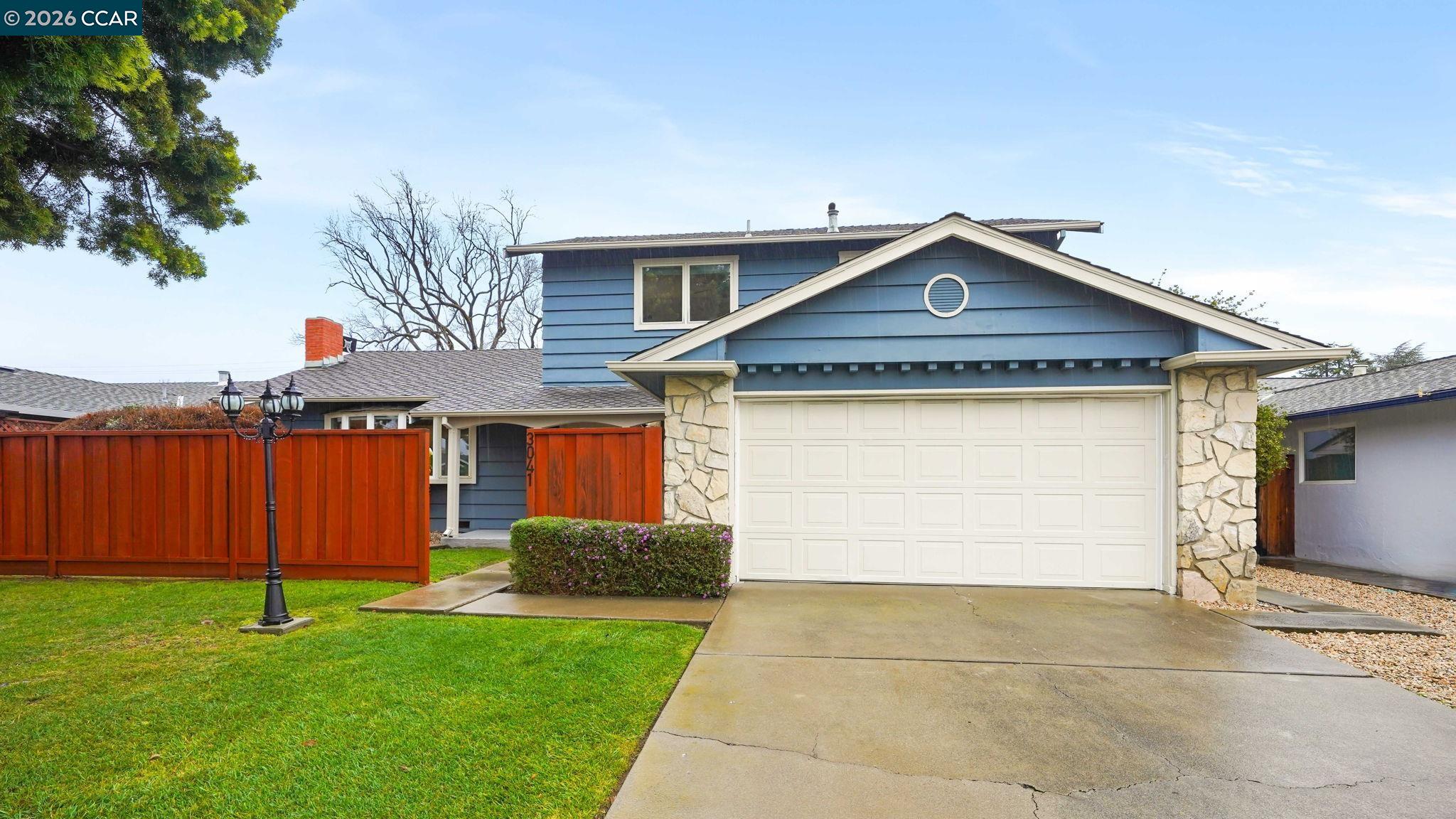 Detail Gallery Image 2 of 40 For 3041 Pruneridge Avenue, Santa Clara,  CA 95051 - 4 Beds | 3/1 Baths