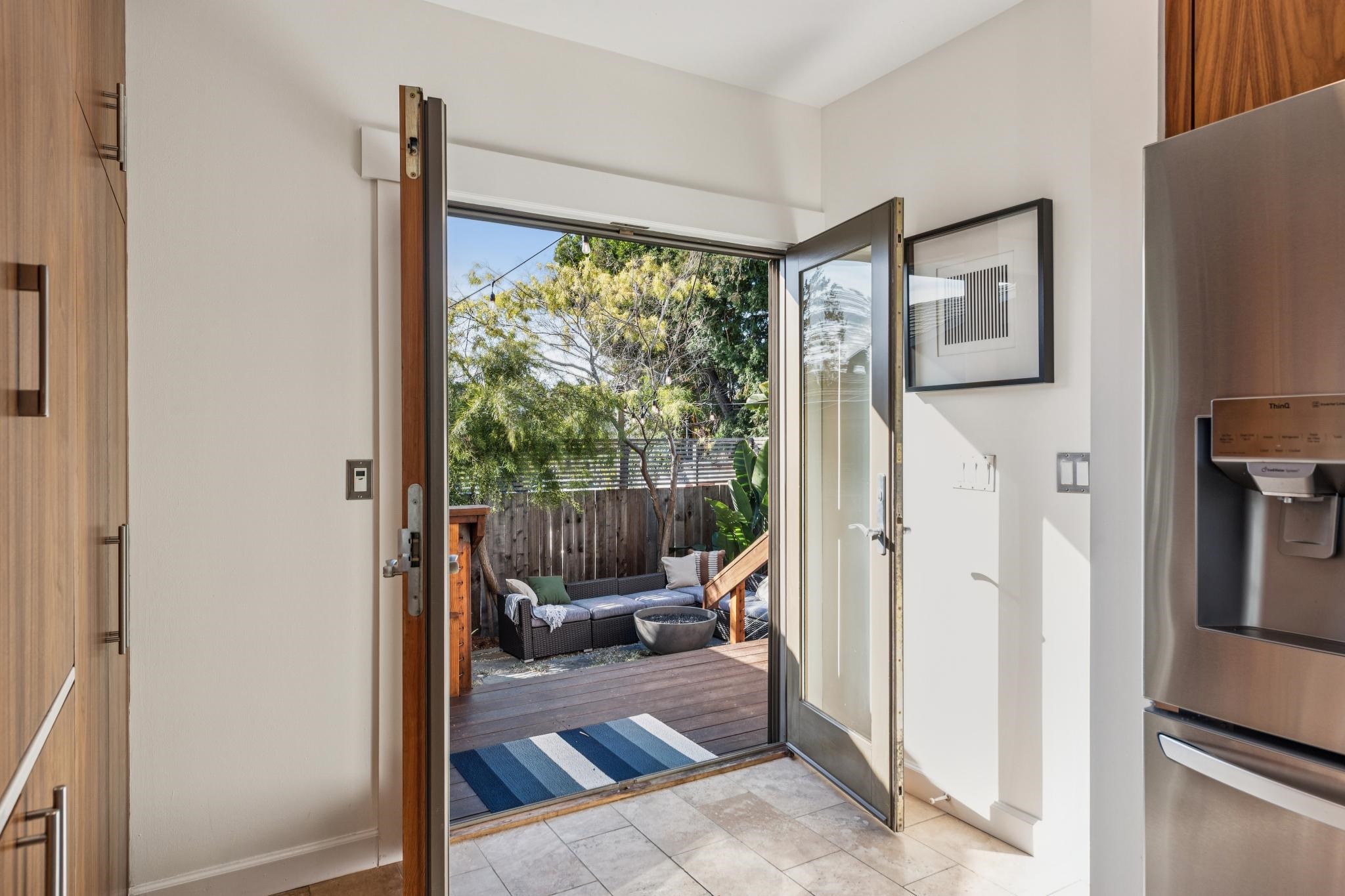 Detail Gallery Image 23 of 59 For 6445 Irwin Ct, Oakland,  CA 94609 - 3 Beds | 2 Baths