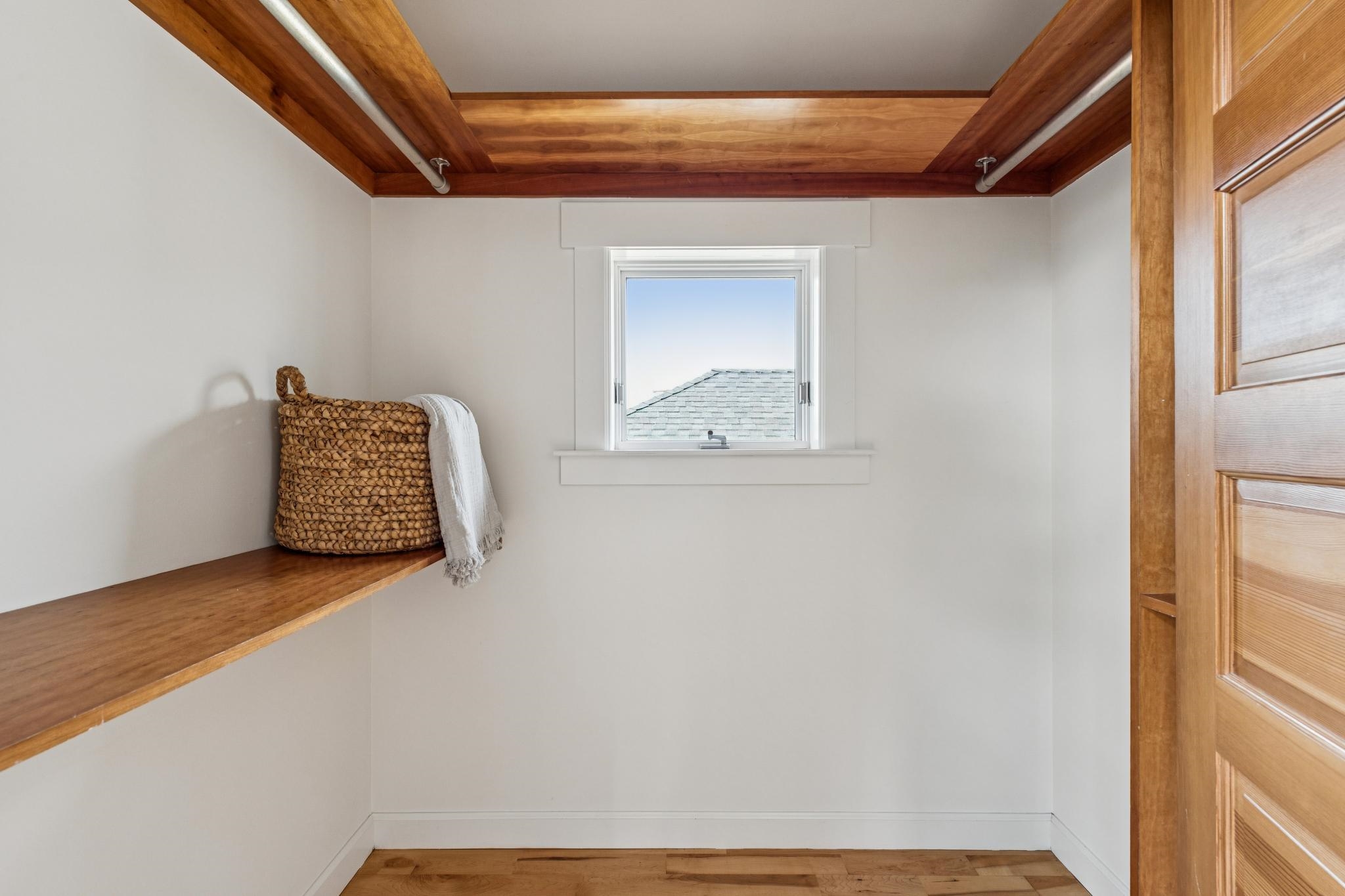 Detail Gallery Image 32 of 59 For 6445 Irwin Ct, Oakland,  CA 94609 - 3 Beds | 2 Baths