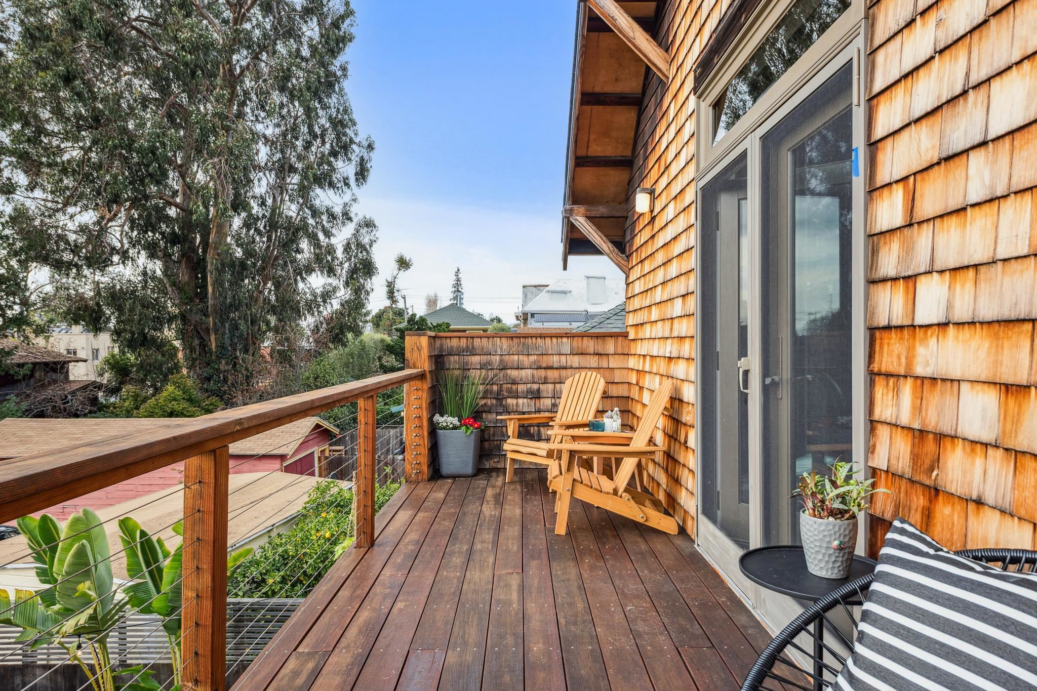 Detail Gallery Image 38 of 59 For 6445 Irwin Ct, Oakland,  CA 94609 - 3 Beds | 2 Baths