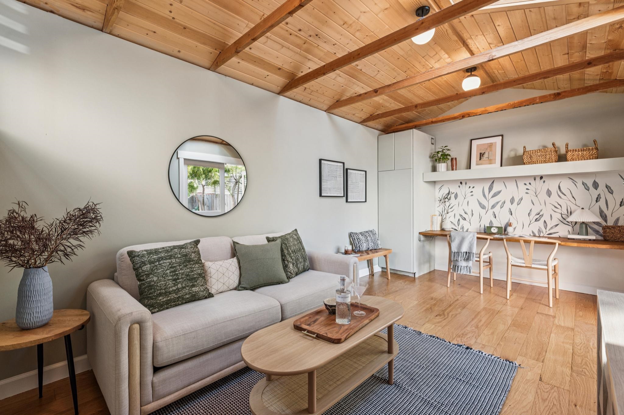 Detail Gallery Image 58 of 59 For 6445 Irwin Ct, Oakland,  CA 94609 - 3 Beds | 2 Baths