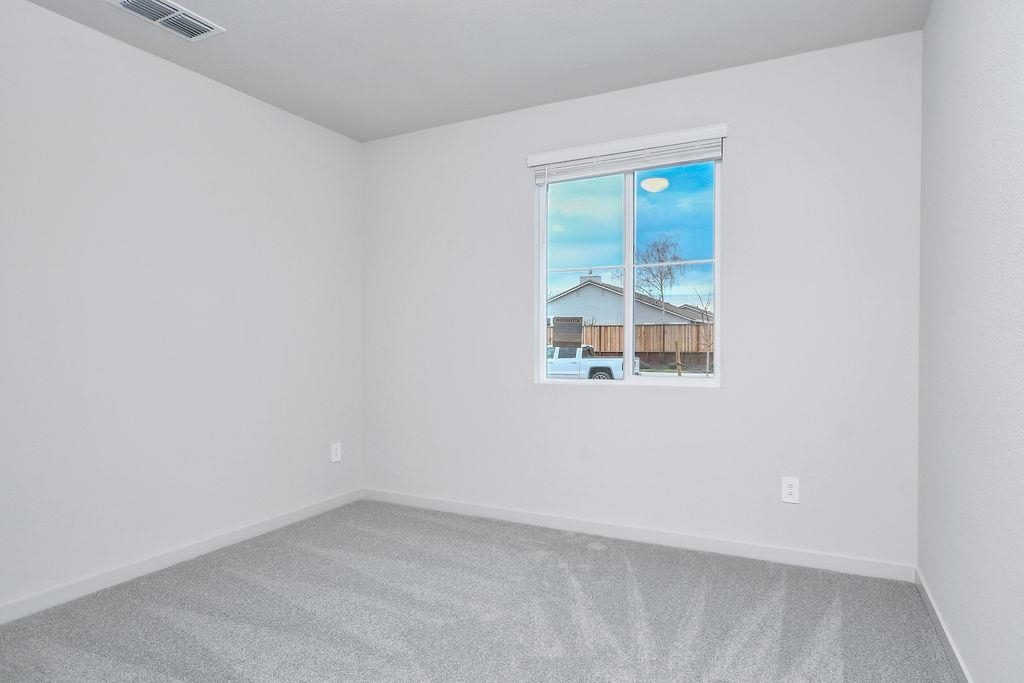 Detail Gallery Image 14 of 39 For 5416 Golden Eagle Street, Antioch,  CA 94531 - 4 Beds | 3 Baths