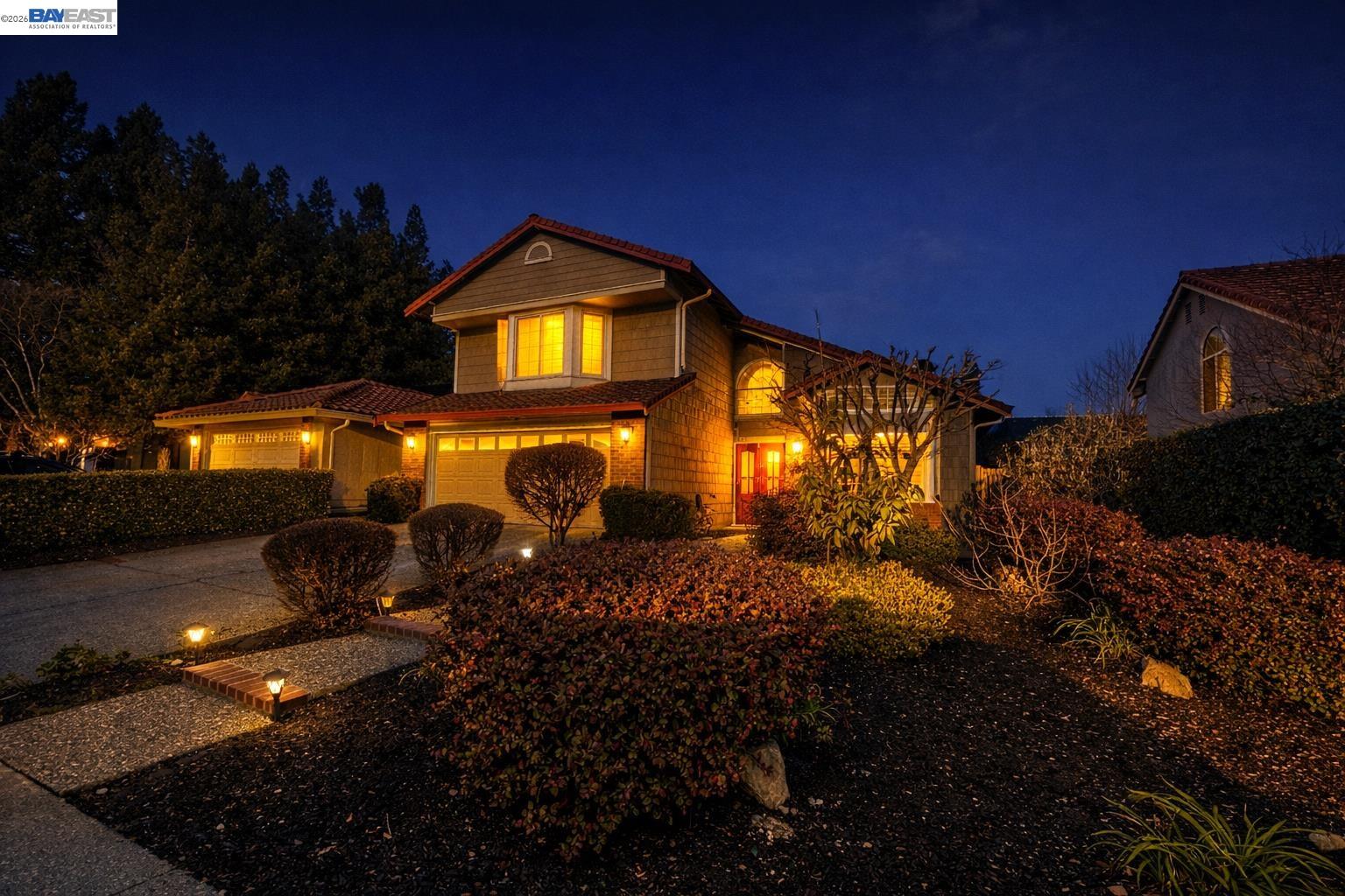 Detail Gallery Image 3 of 59 For 280 Summerford Cir, San Ramon,  CA 94583 - 4 Beds | 3 Baths