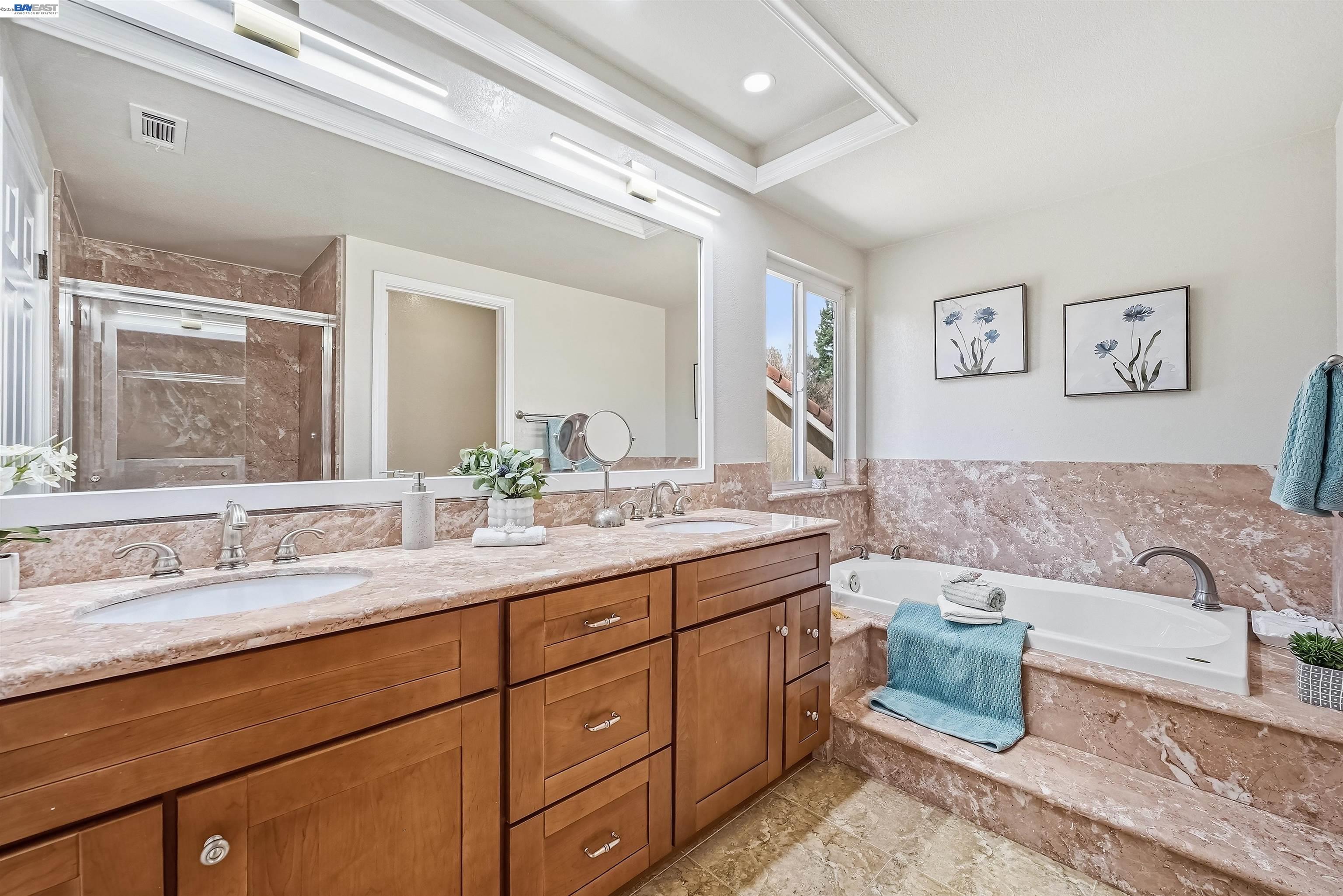 Detail Gallery Image 41 of 59 For 280 Summerford Cir, San Ramon,  CA 94583 - 4 Beds | 3 Baths