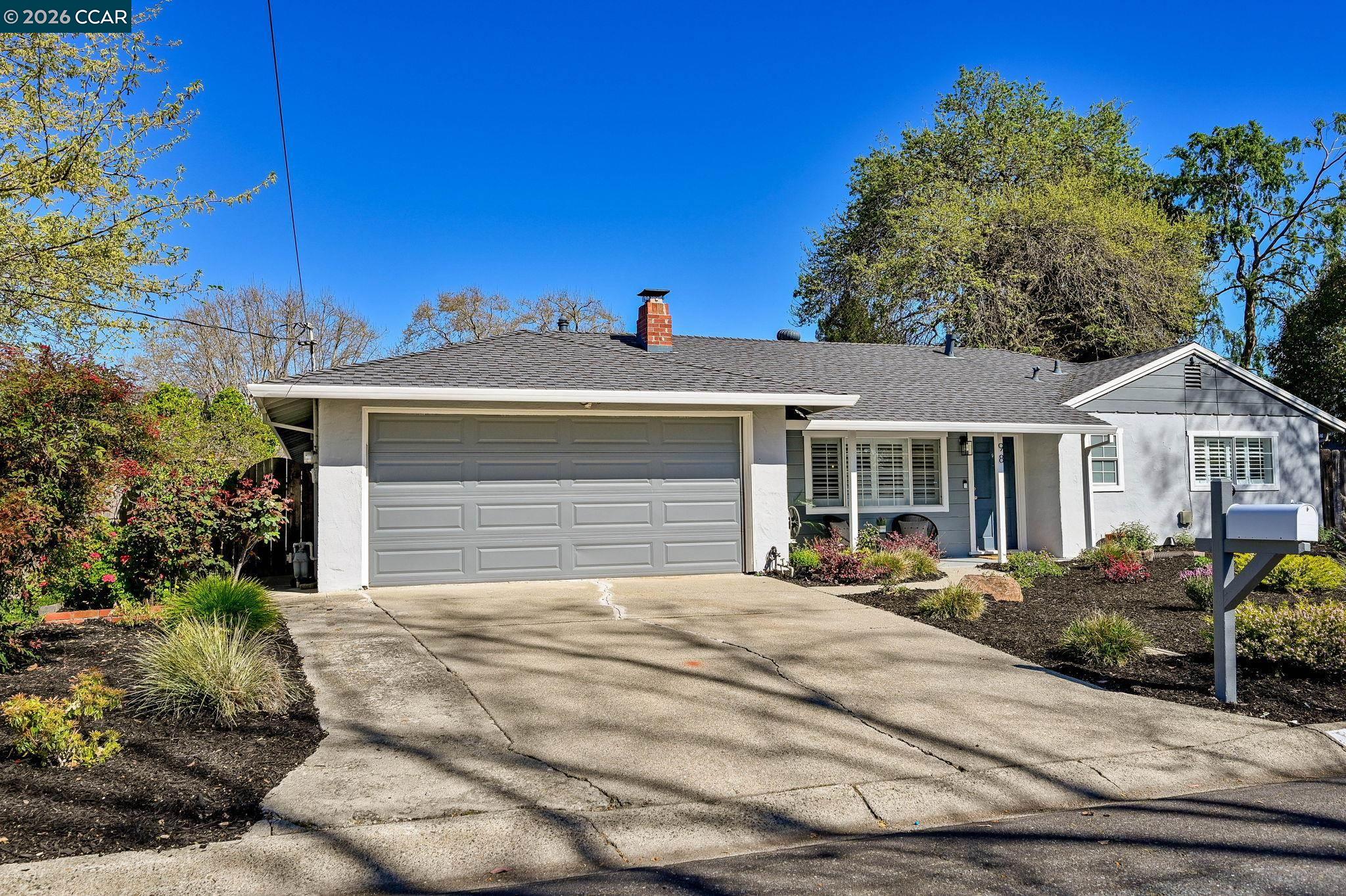 Detail Gallery Image 2 of 42 For 98 Sylvia Dr, Pleasant Hill,  CA 94523 - 3 Beds | 2 Baths