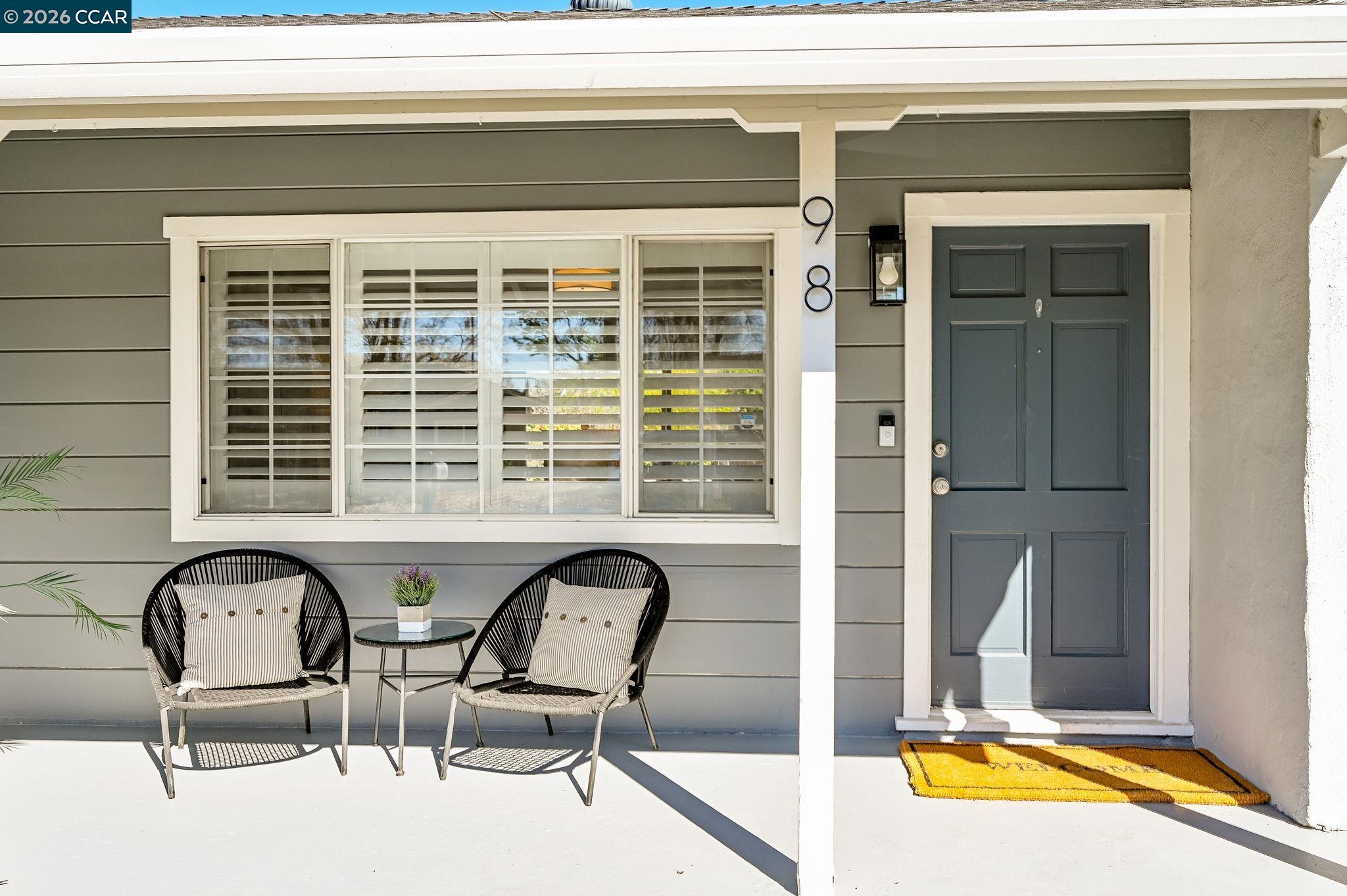 Detail Gallery Image 3 of 42 For 98 Sylvia Dr, Pleasant Hill,  CA 94523 - 3 Beds | 2 Baths