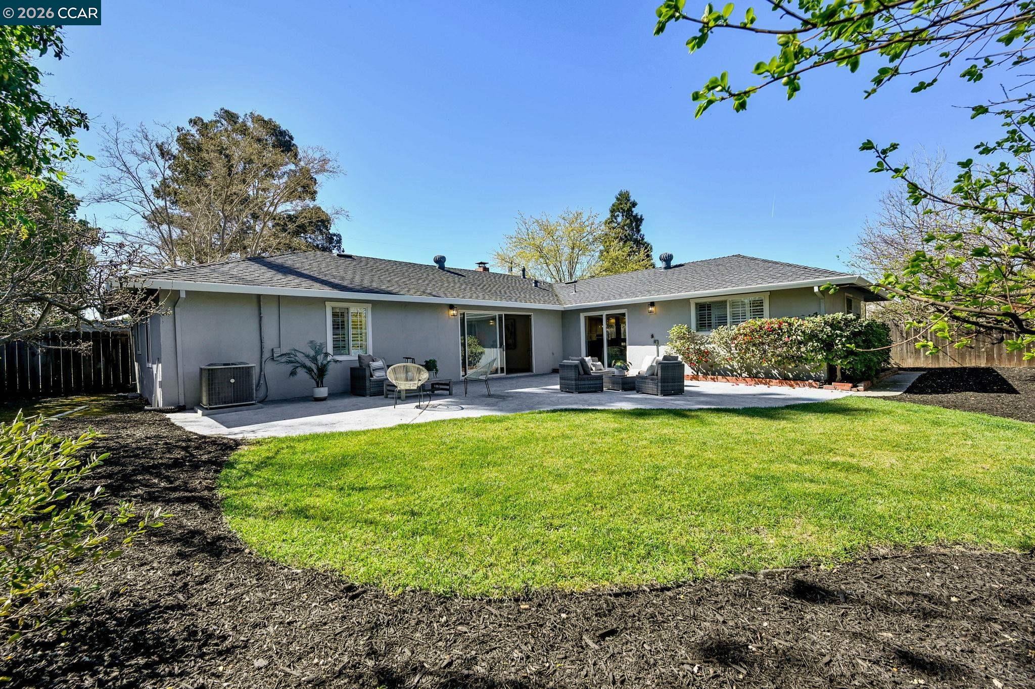 Detail Gallery Image 30 of 42 For 98 Sylvia Dr, Pleasant Hill,  CA 94523 - 3 Beds | 2 Baths