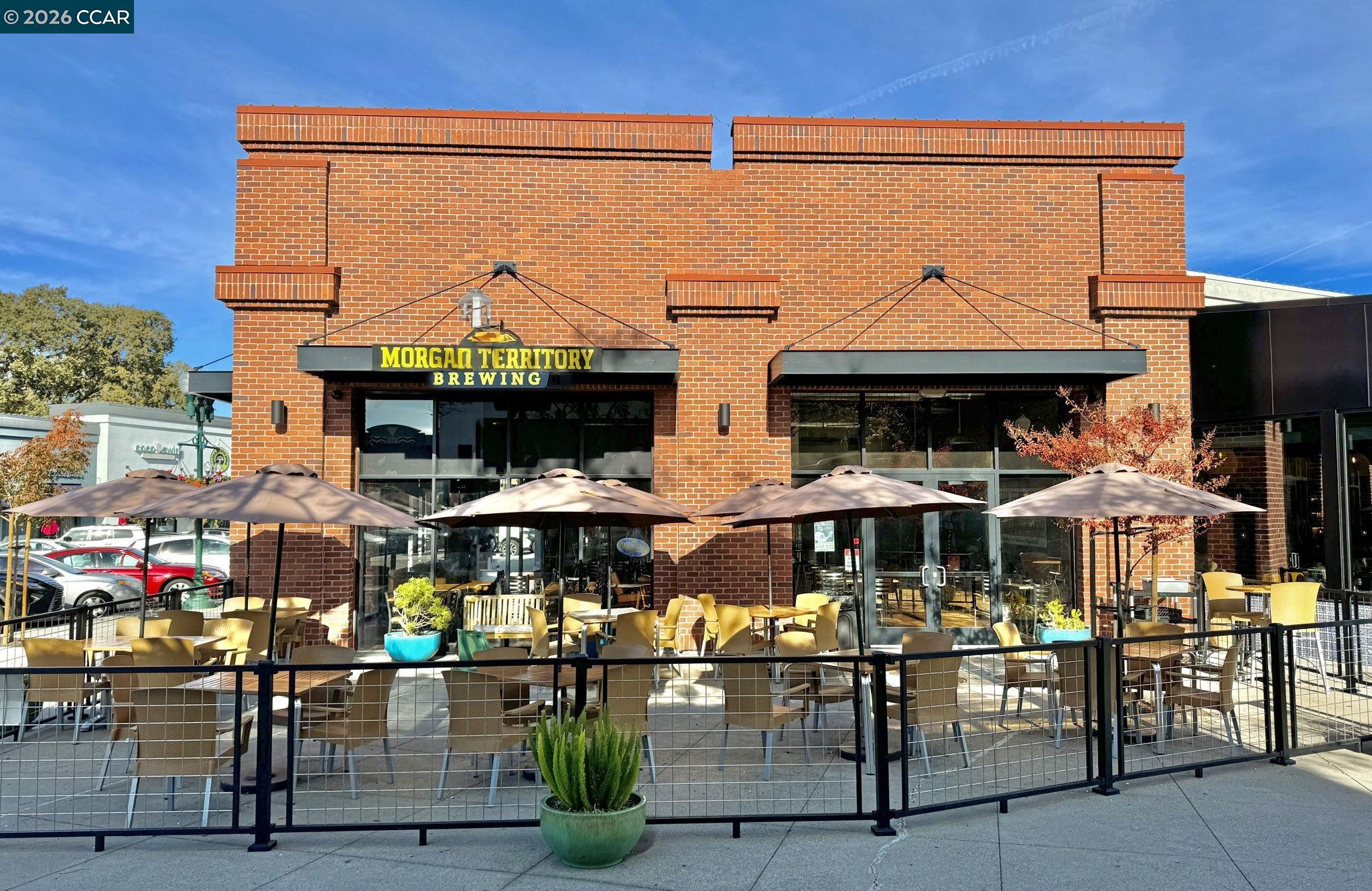 Detail Gallery Image 35 of 42 For 98 Sylvia Dr, Pleasant Hill,  CA 94523 - 3 Beds | 2 Baths