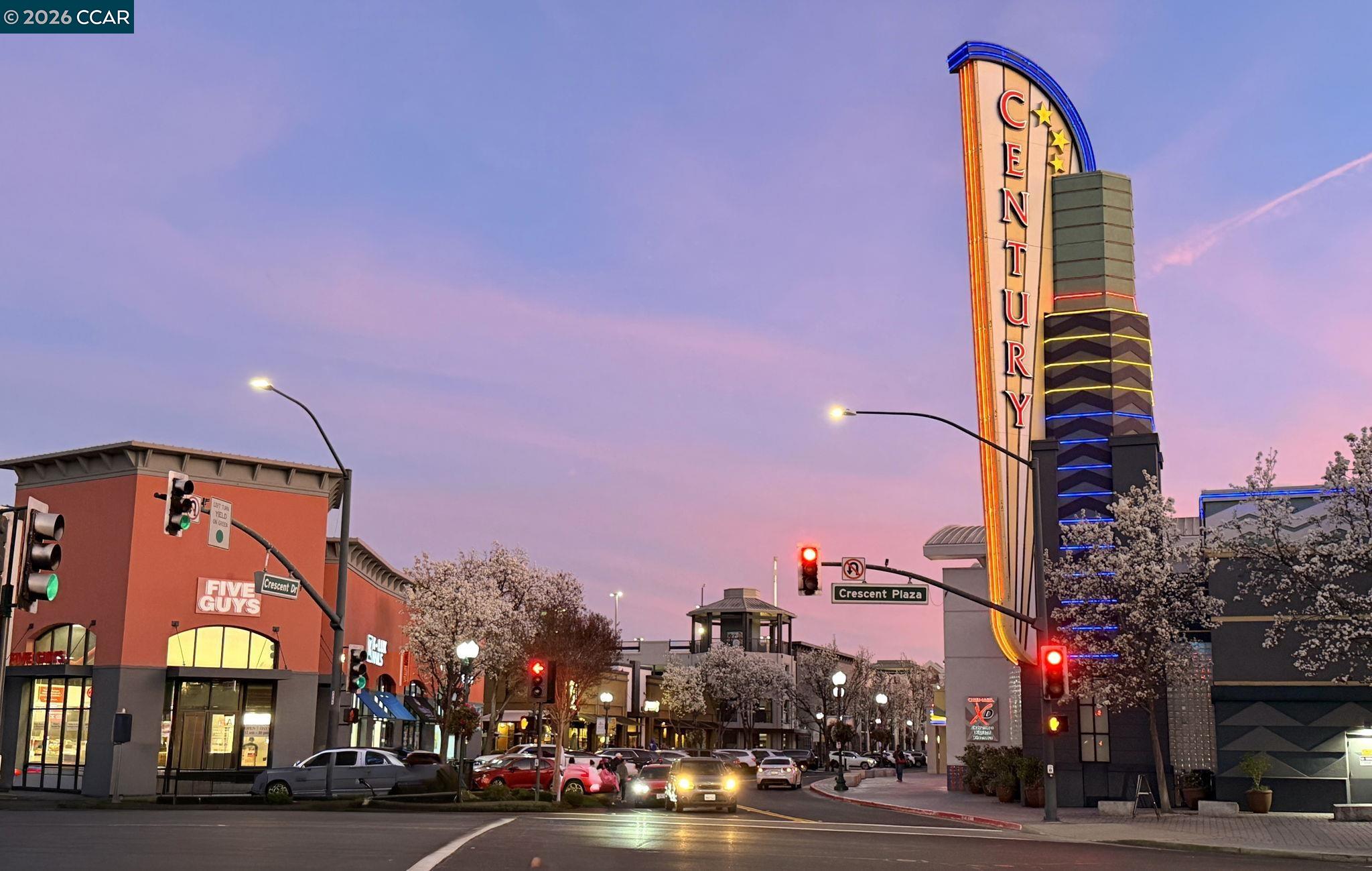 Detail Gallery Image 40 of 42 For 98 Sylvia Dr, Pleasant Hill,  CA 94523 - 3 Beds | 2 Baths