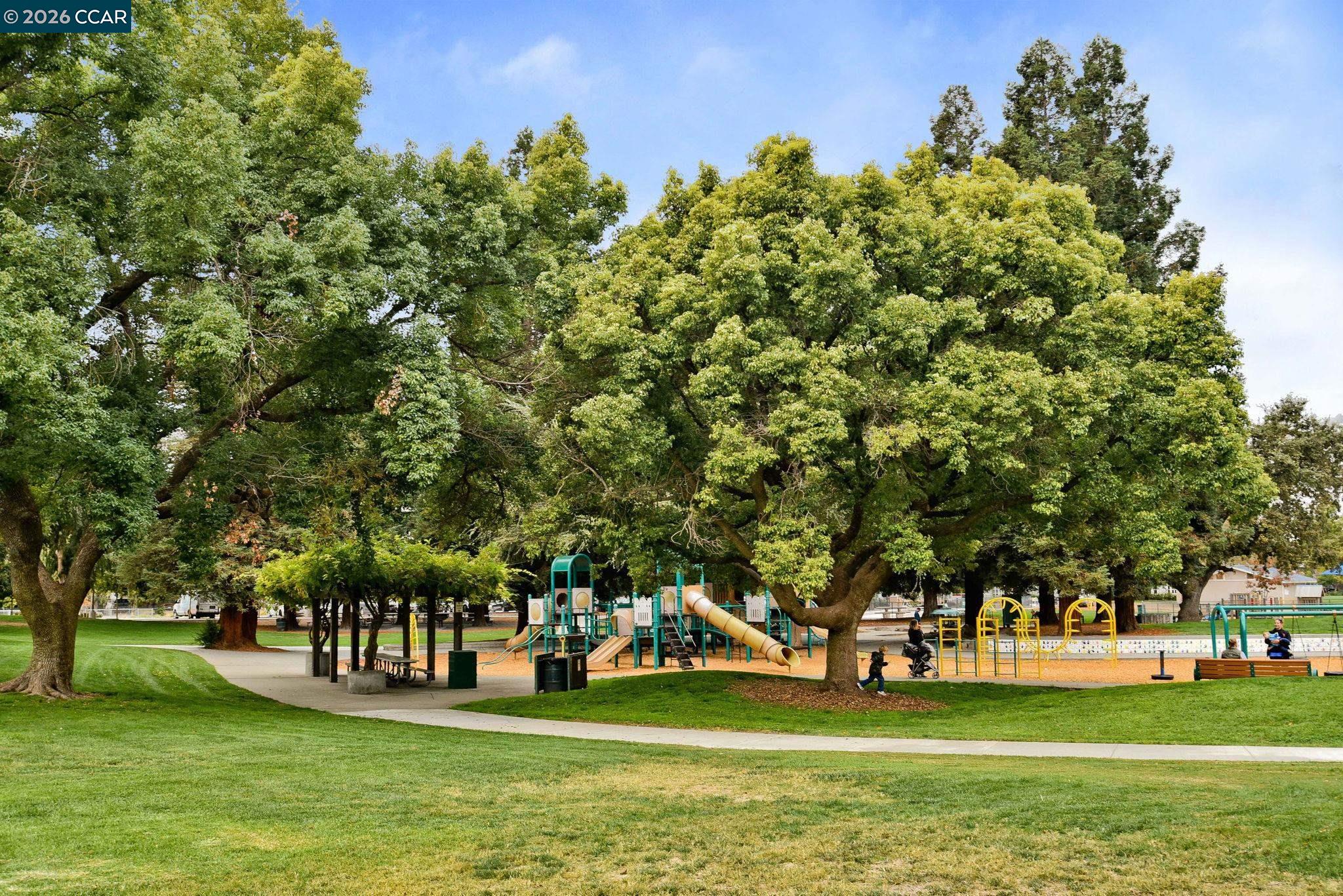 Detail Gallery Image 41 of 42 For 98 Sylvia Dr, Pleasant Hill,  CA 94523 - 3 Beds | 2 Baths