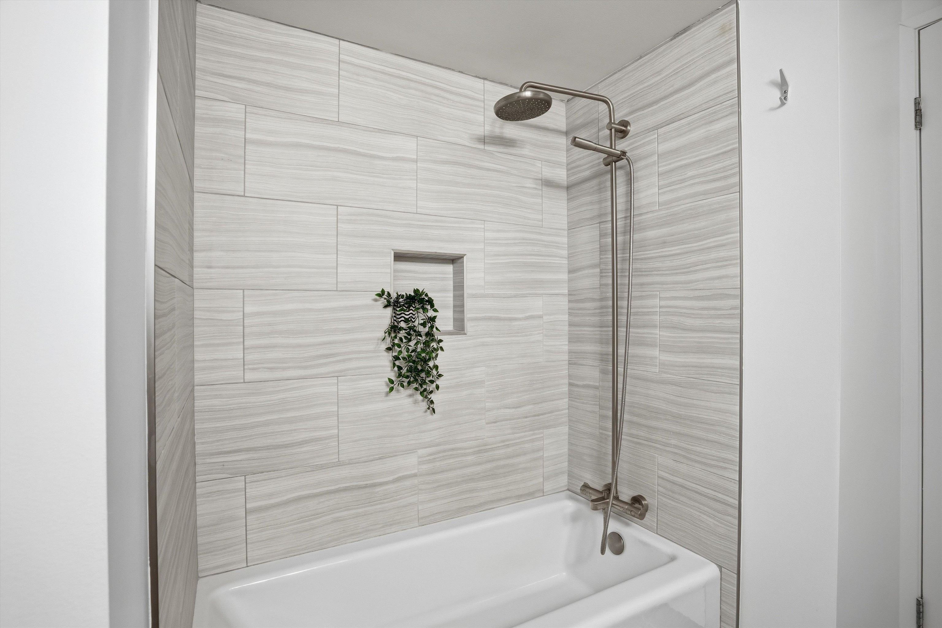 Photo #13: 41124271 Listing: Photo #13