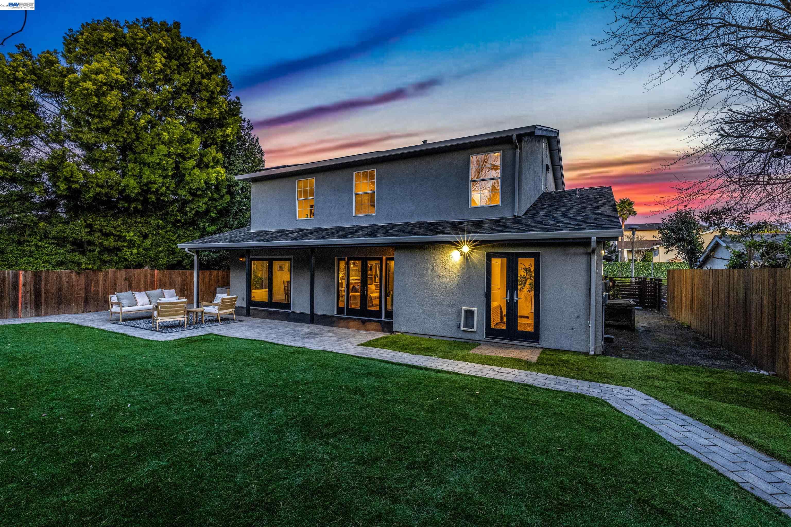 Detail Gallery Image 47 of 59 For 137 Chelsea Hills Dr, Benicia,  CA 94510 - 6 Beds | 3/1 Baths