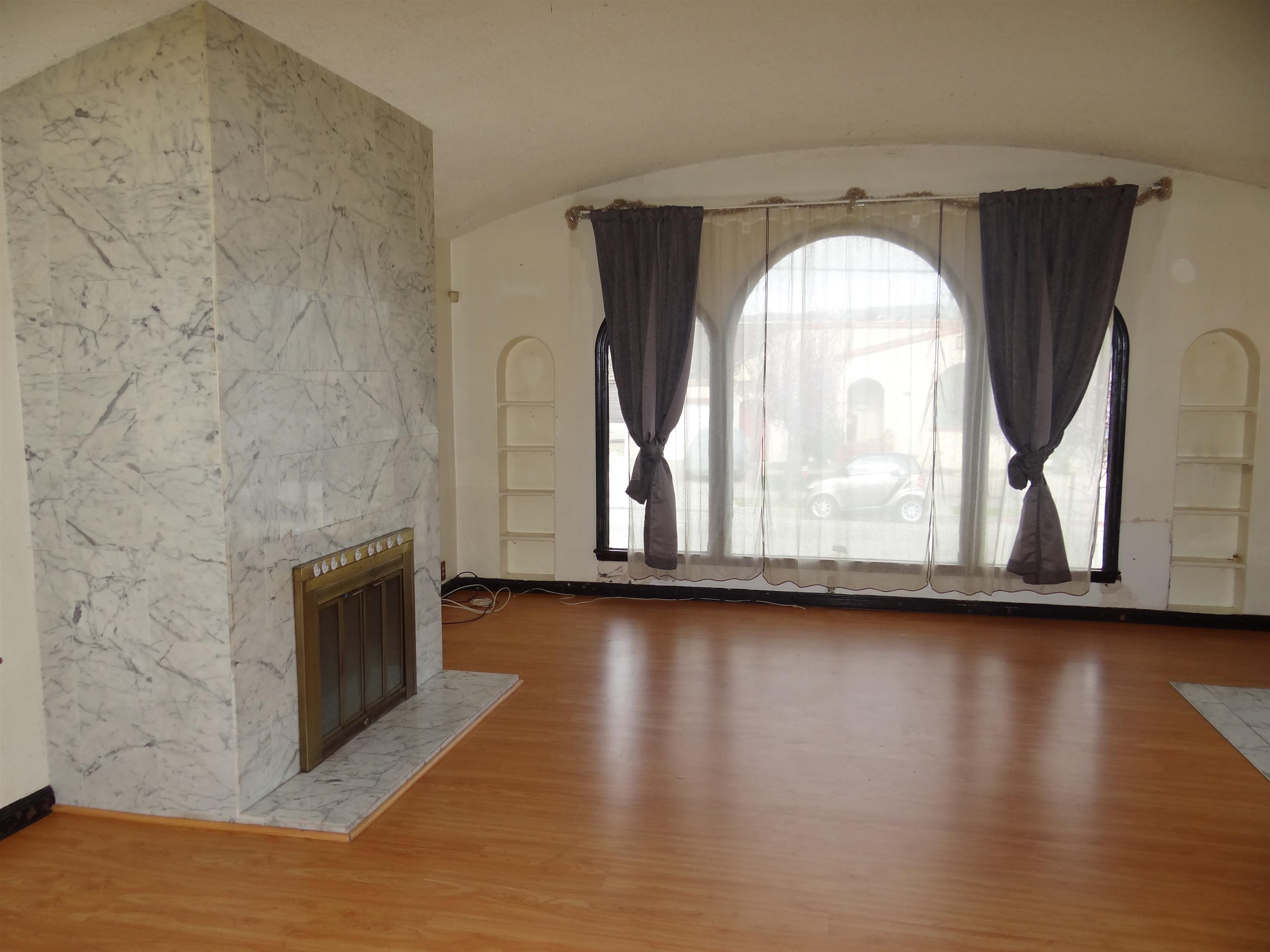 Detail Gallery Image 25 of 37 For 596 Walnut St, San Bruno,  CA 94066 - 3 Beds | 2/1 Baths