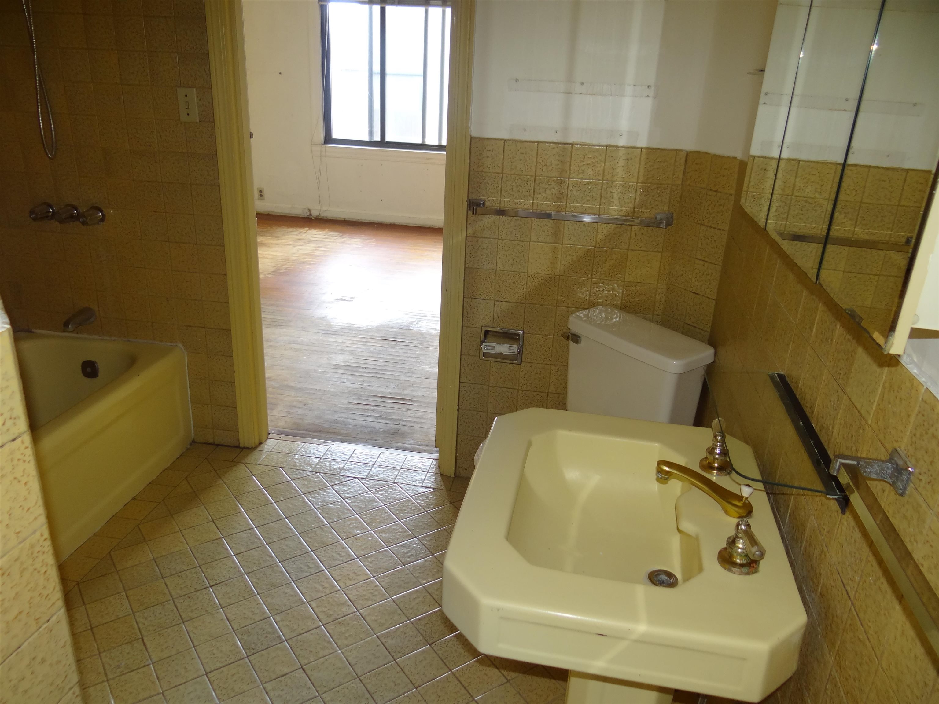 Detail Gallery Image 36 of 37 For 596 Walnut St, San Bruno,  CA 94066 - 3 Beds | 2/1 Baths