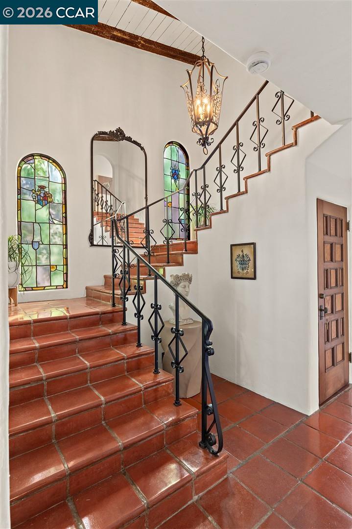 Detail Gallery Image 37 of 60 For 1239 Geneva St, Glendale,  CA 91207 - 4 Beds | 3 Baths