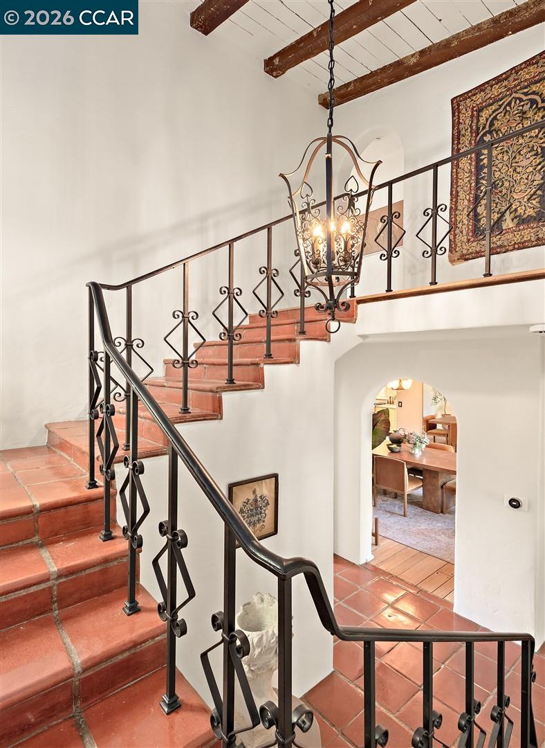 Detail Gallery Image 38 of 60 For 1239 Geneva St, Glendale,  CA 91207 - 4 Beds | 3 Baths