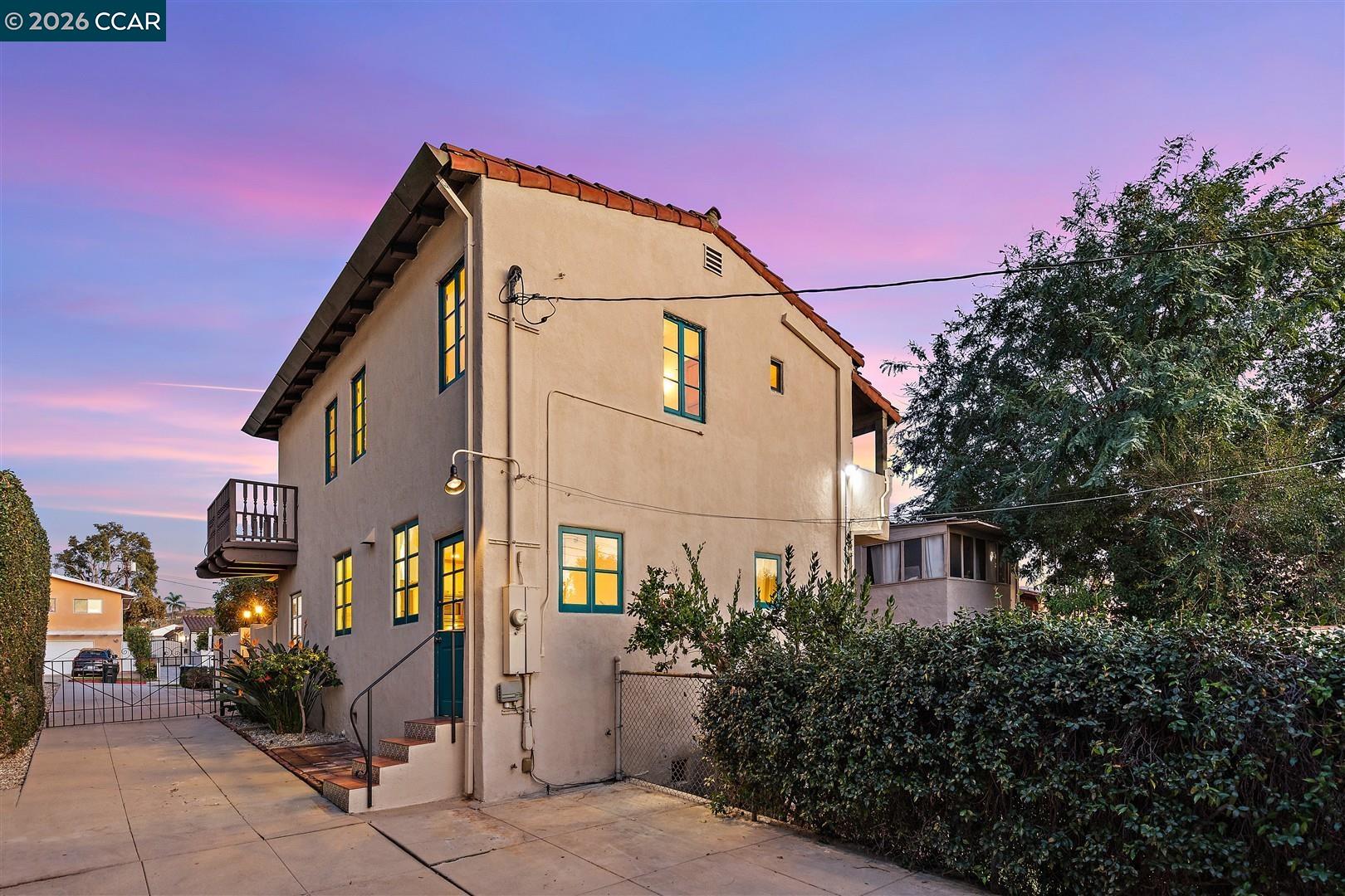 Detail Gallery Image 54 of 60 For 1239 Geneva St, Glendale,  CA 91207 - 4 Beds | 3 Baths