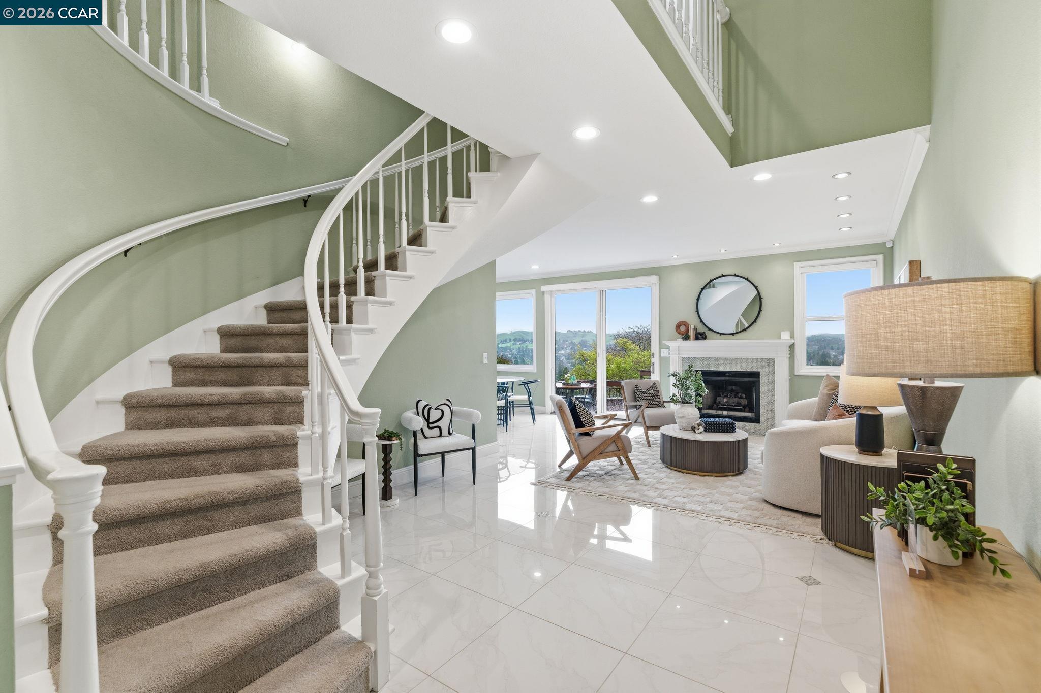 Detail Gallery Image 11 of 55 For 1405 Fountain Springs Cir, Danville,  CA 94526 - 4 Beds | 2/1 Baths