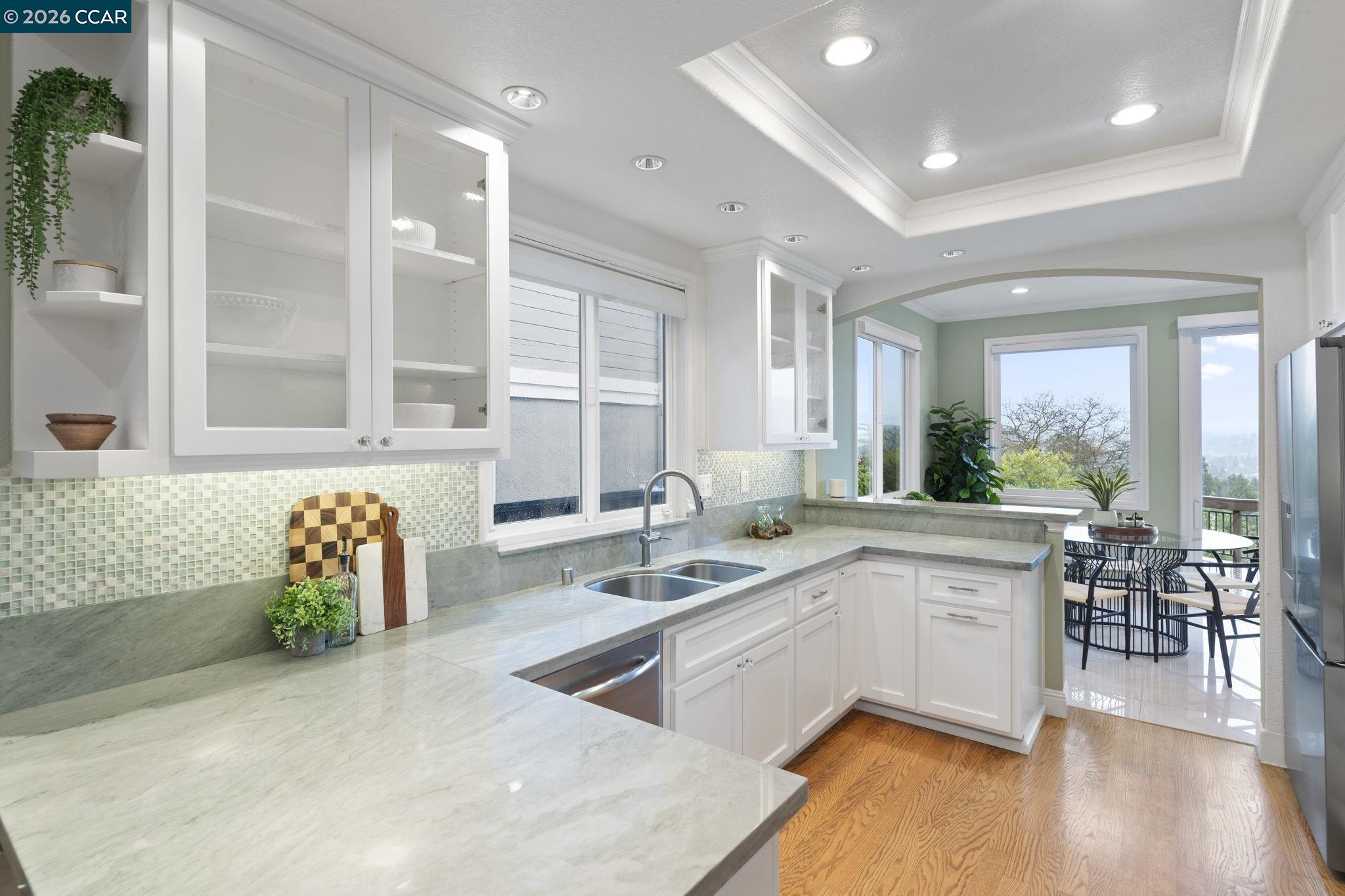 Detail Gallery Image 18 of 55 For 1405 Fountain Springs Cir, Danville,  CA 94526 - 4 Beds | 2/1 Baths