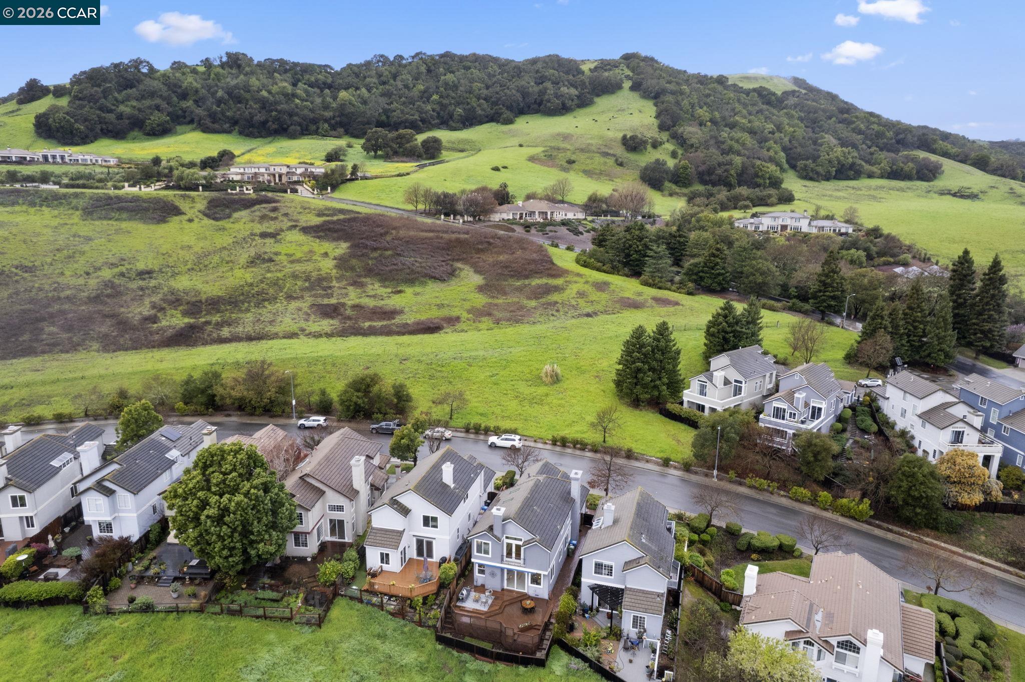 Detail Gallery Image 47 of 55 For 1405 Fountain Springs Cir, Danville,  CA 94526 - 4 Beds | 2/1 Baths