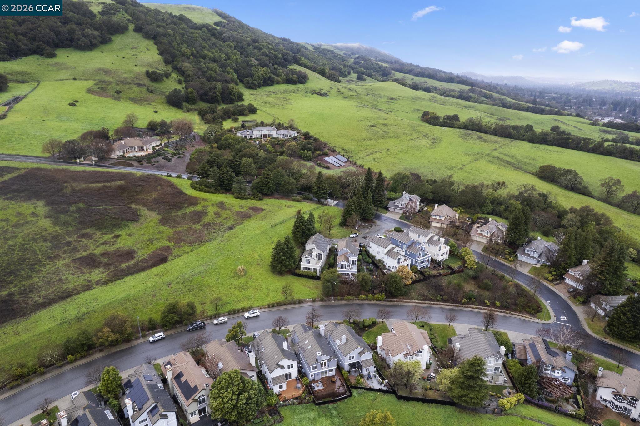 Detail Gallery Image 49 of 55 For 1405 Fountain Springs Cir, Danville,  CA 94526 - 4 Beds | 2/1 Baths