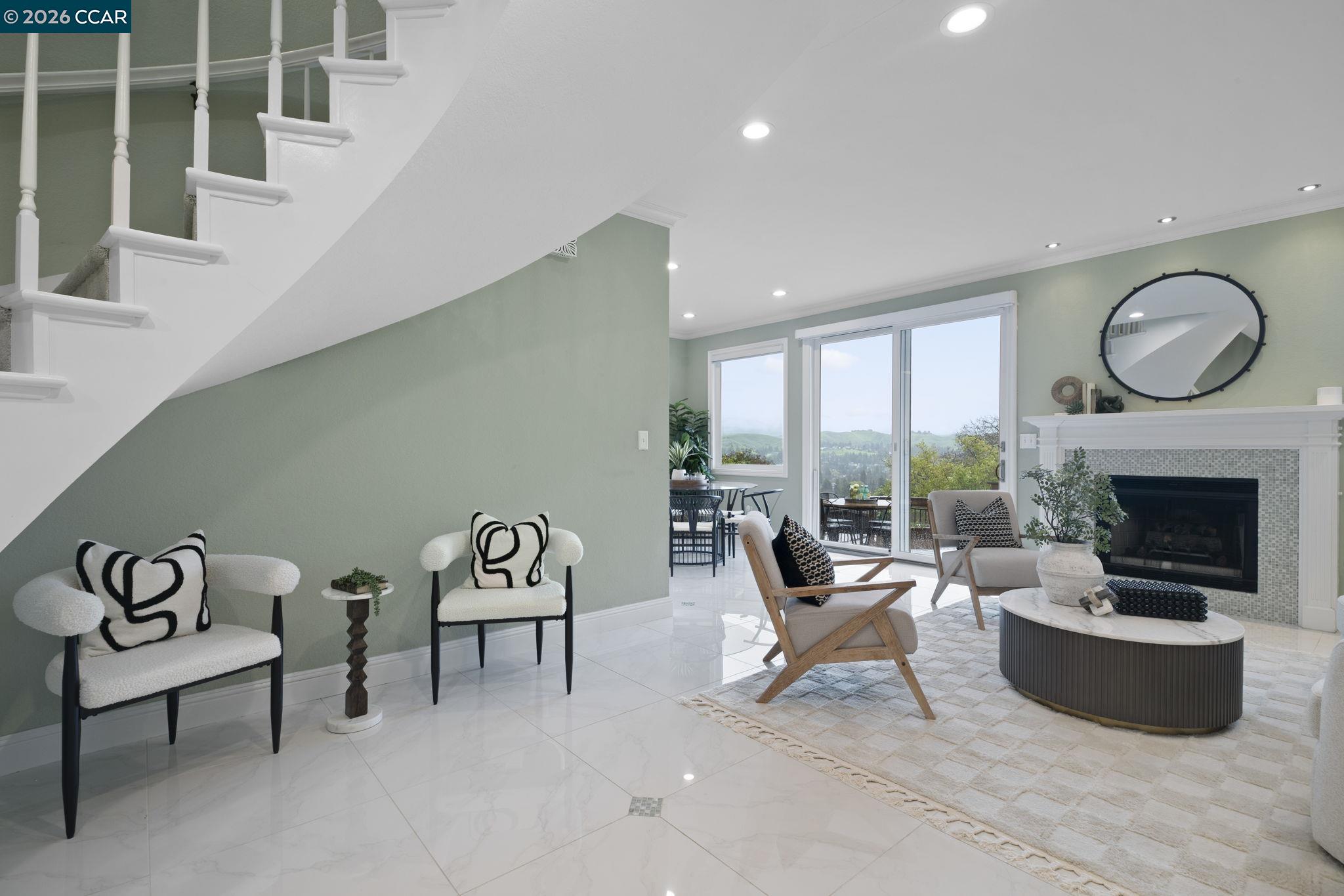 Detail Gallery Image 8 of 55 For 1405 Fountain Springs Cir, Danville,  CA 94526 - 4 Beds | 2/1 Baths