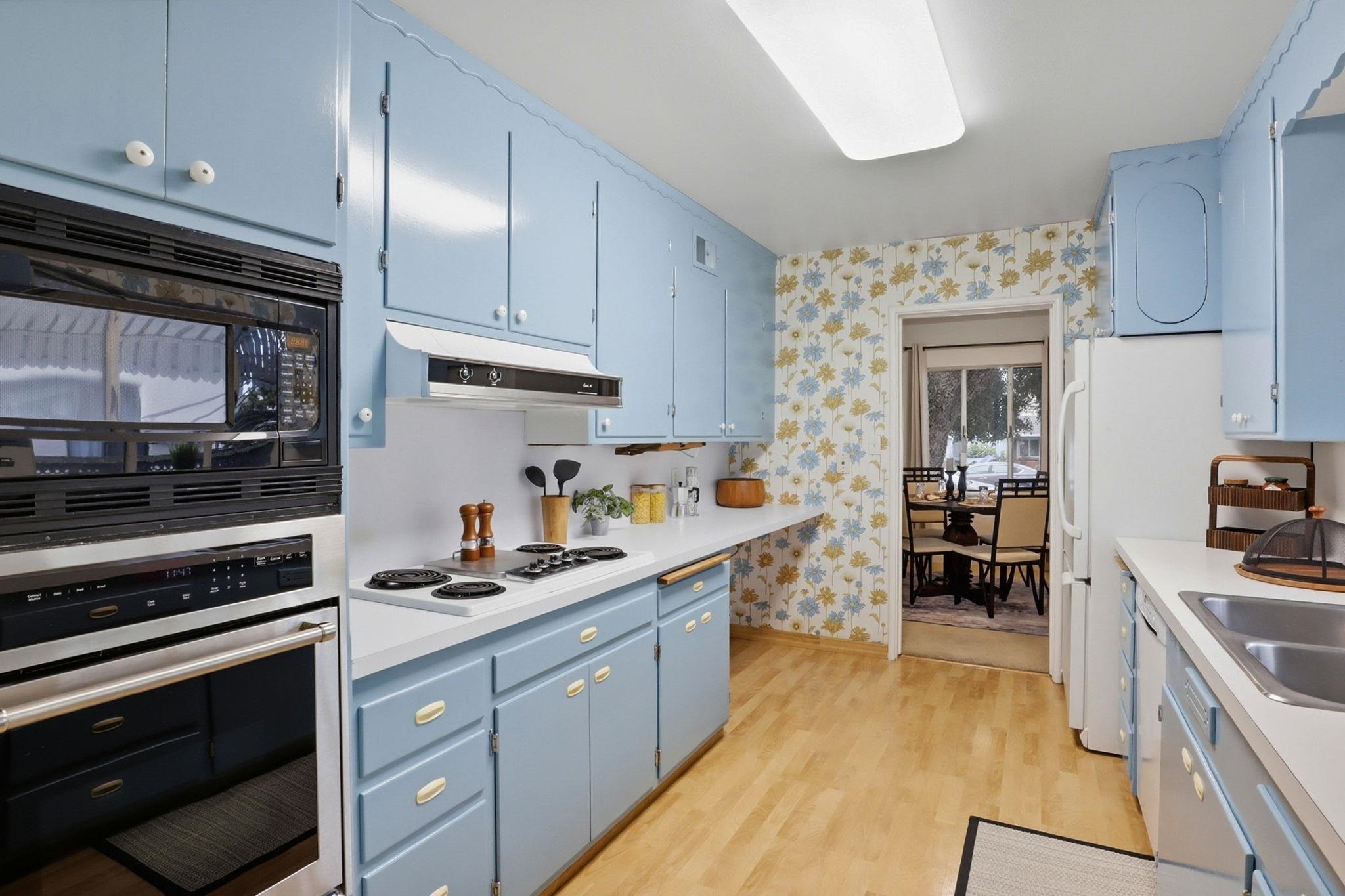 Detail Gallery Image 9 of 36 For 3630 Lorena Ave, Castro Valley,  CA 94546 - 3 Beds | 1 Baths