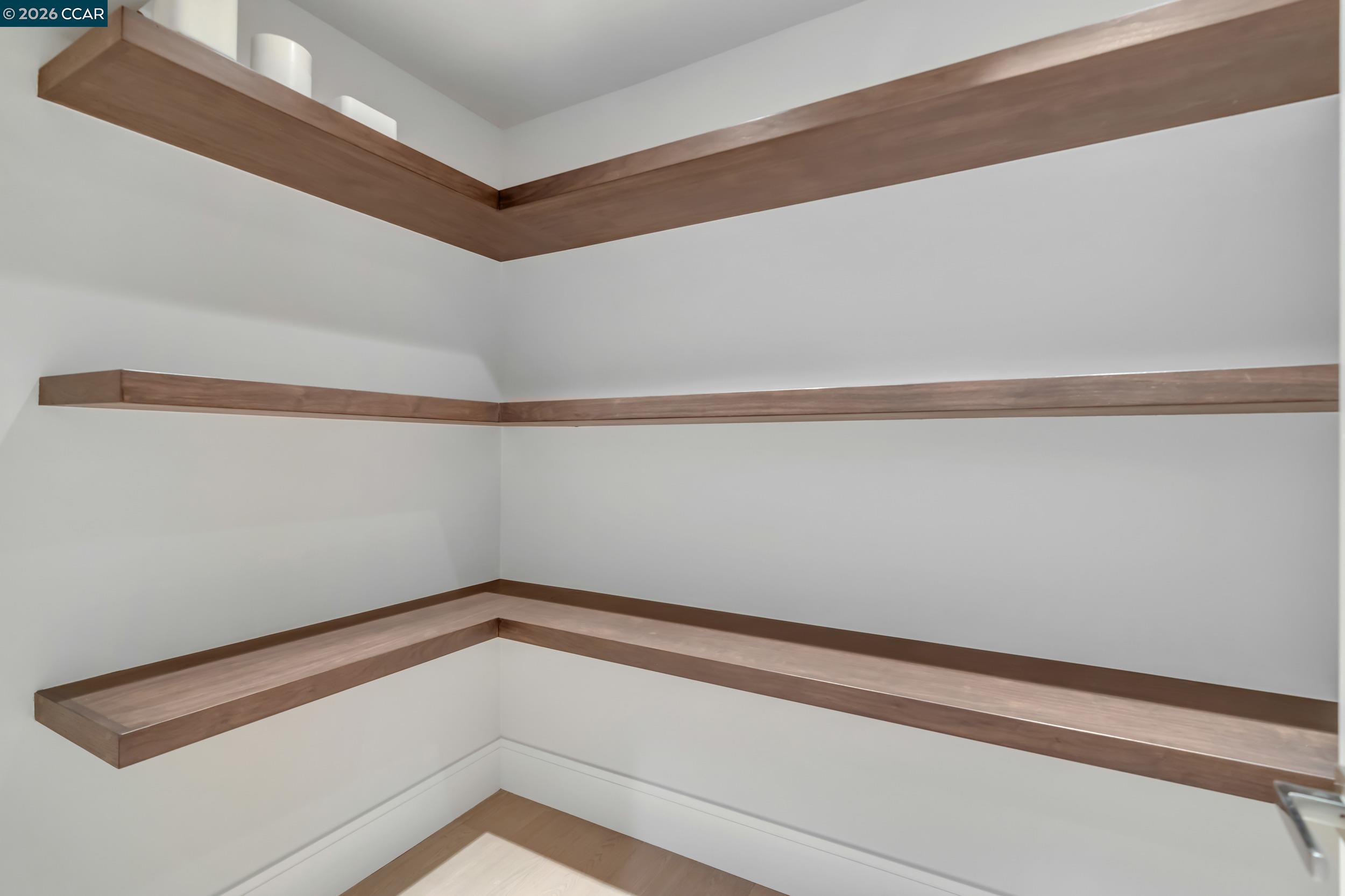 Detail Gallery Image 13 of 60 For 127 Caminar Way, Walnut Creek,  CA 94596 - 5 Beds | 5/1 Baths