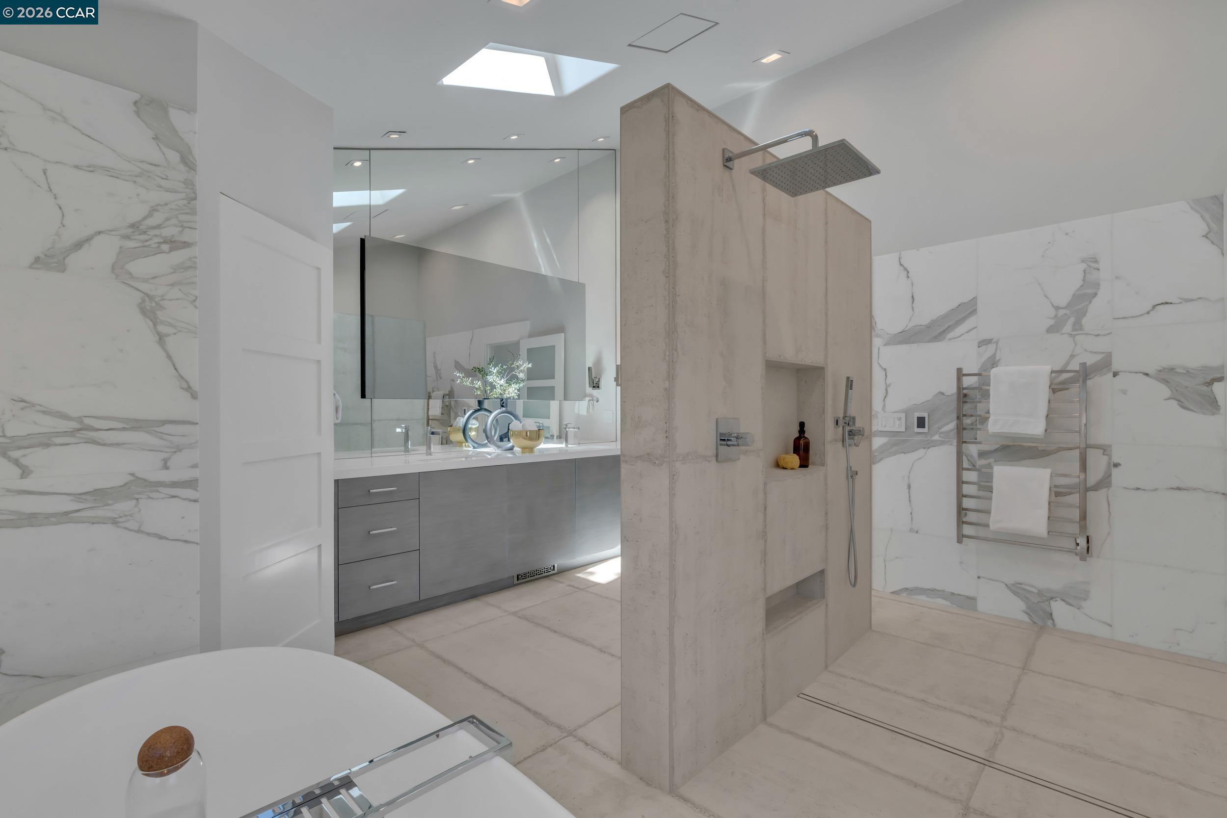 Detail Gallery Image 29 of 60 For 127 Caminar Way, Walnut Creek,  CA 94596 - 5 Beds | 5/1 Baths