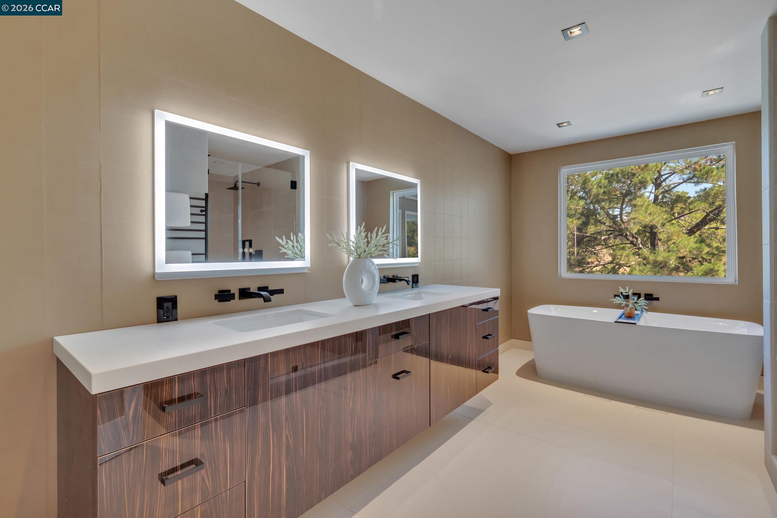 Detail Gallery Image 35 of 60 For 127 Caminar Way, Walnut Creek,  CA 94596 - 5 Beds | 5/1 Baths