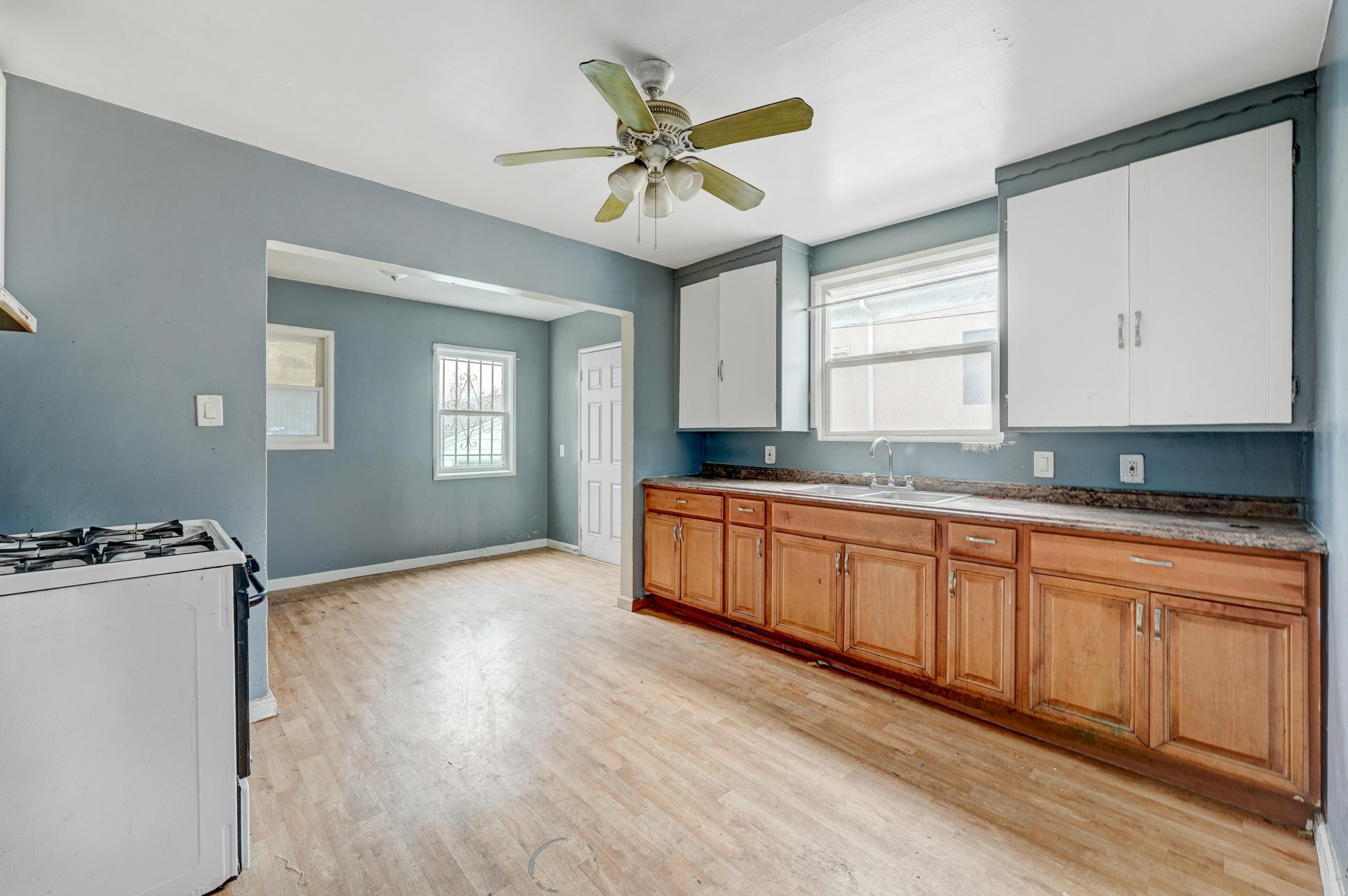 Detail Gallery Image 17 of 32 For 1355 91st Ave, Oakland,  CA 94603 - 2 Beds | 1 Baths