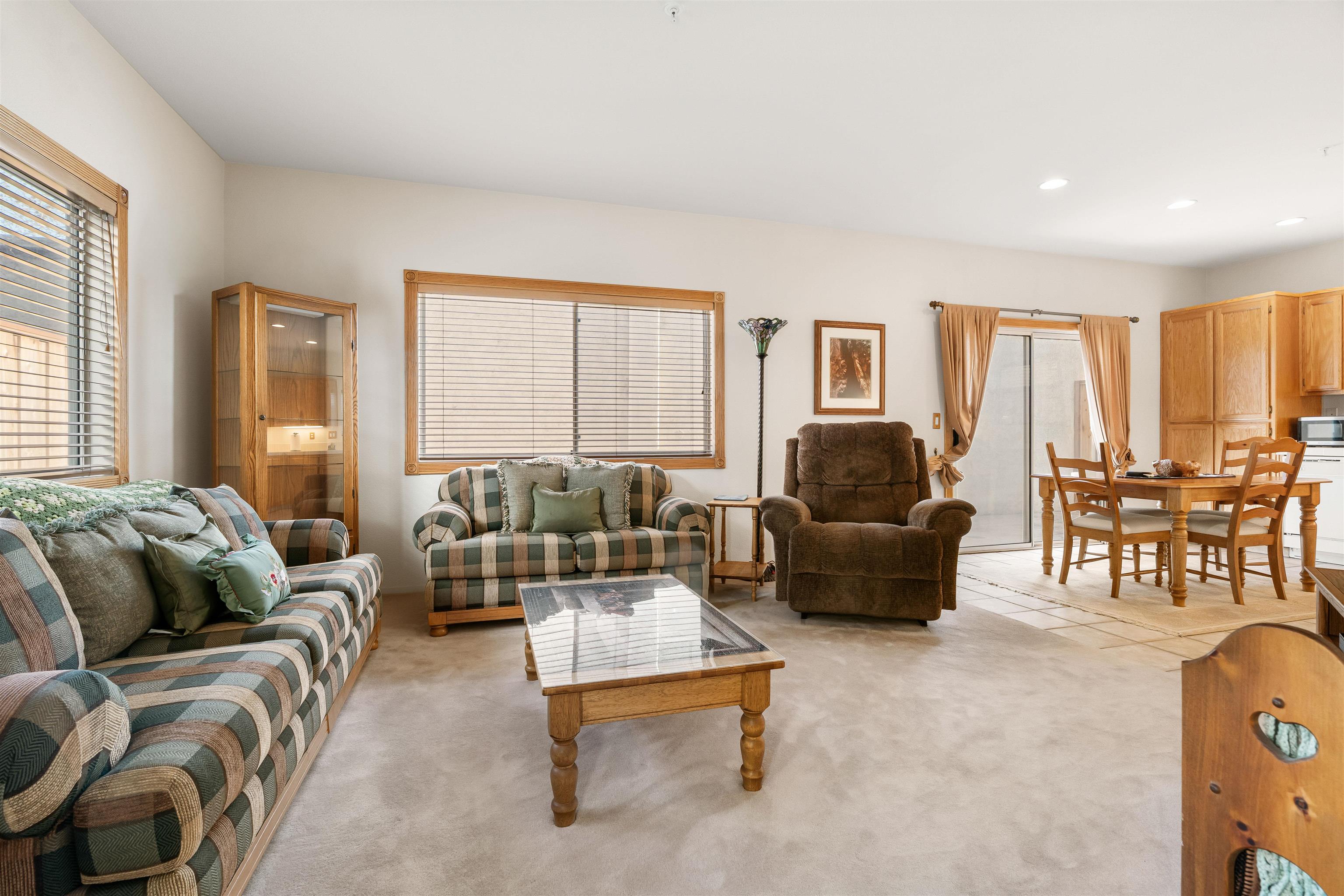 Detail Gallery Image 3 of 14 For 1013 Montoya Ter, Union City,  CA 94587 - 3 Beds | 2/1 Baths