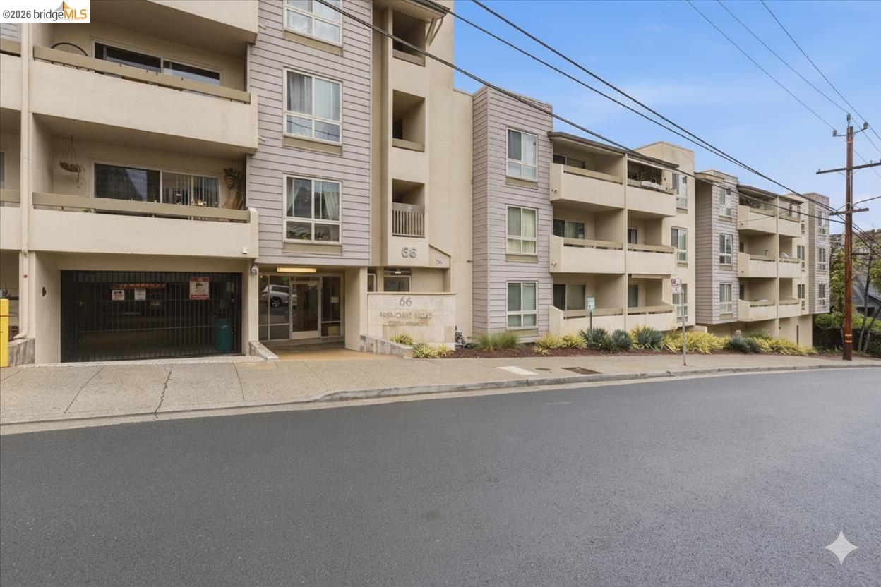 Front Image Thumbnail for EB41124291