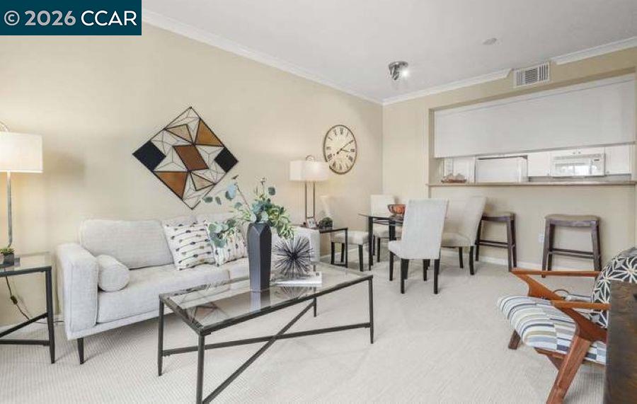 Photo #5: 41124295 Listing: Photo #5