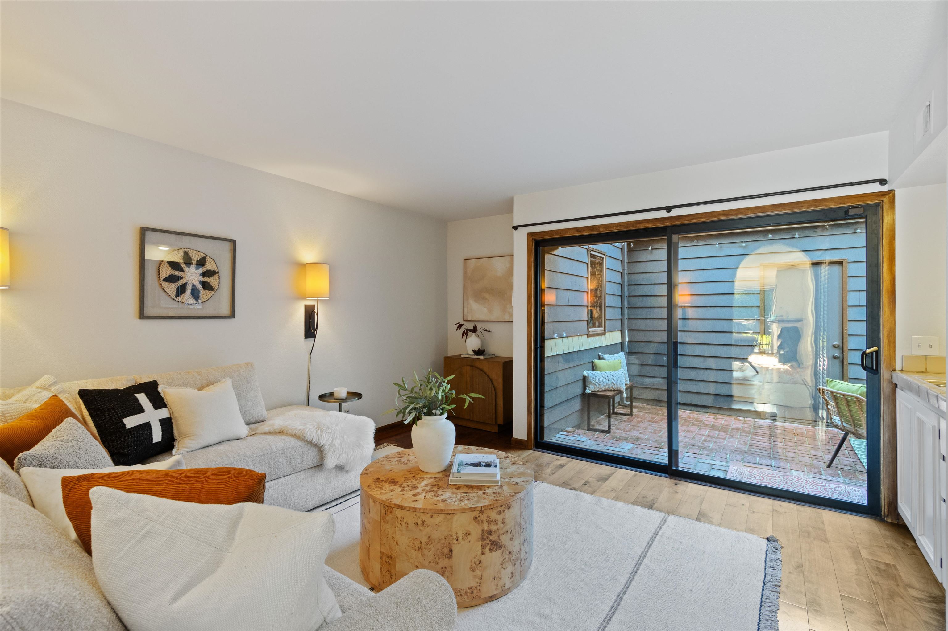 Photo #16: 41124296 Listing: Photo #16