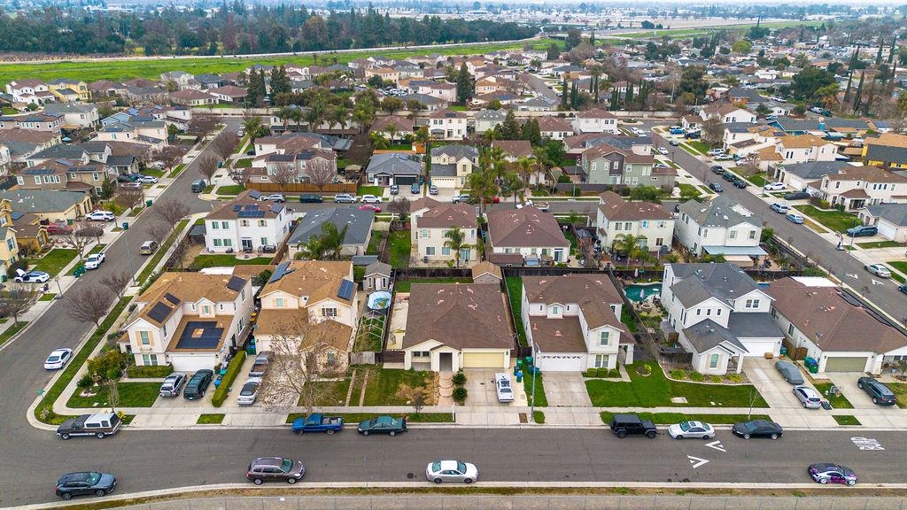 Detail Gallery Image 4 of 59 For 3624 Palermo St, Stockton,  CA 95205 - 3 Beds | 2 Baths