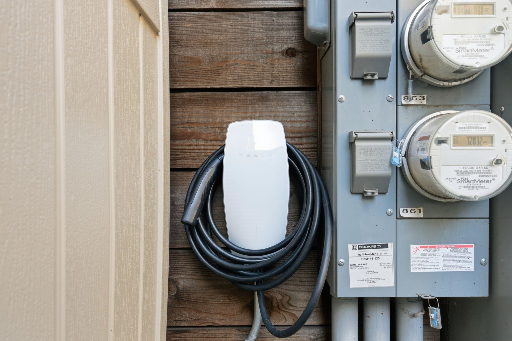 Detail Gallery Image 24 of 25 For 857 W Grand Ave, Oakland,  CA 94607 - 3 Beds | 2 Baths