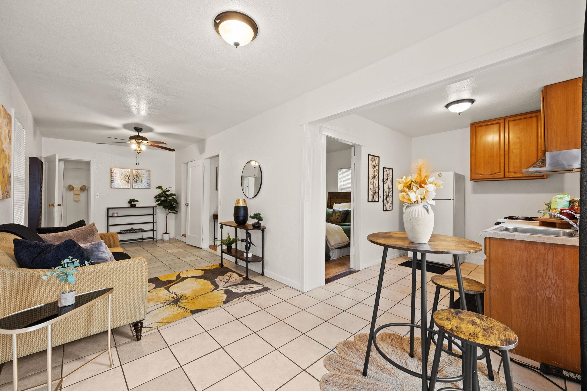 Detail Gallery Image 17 of 28 For 1742 28th Ave, Oakland,  CA 94601 - 3 Beds | 1 Baths