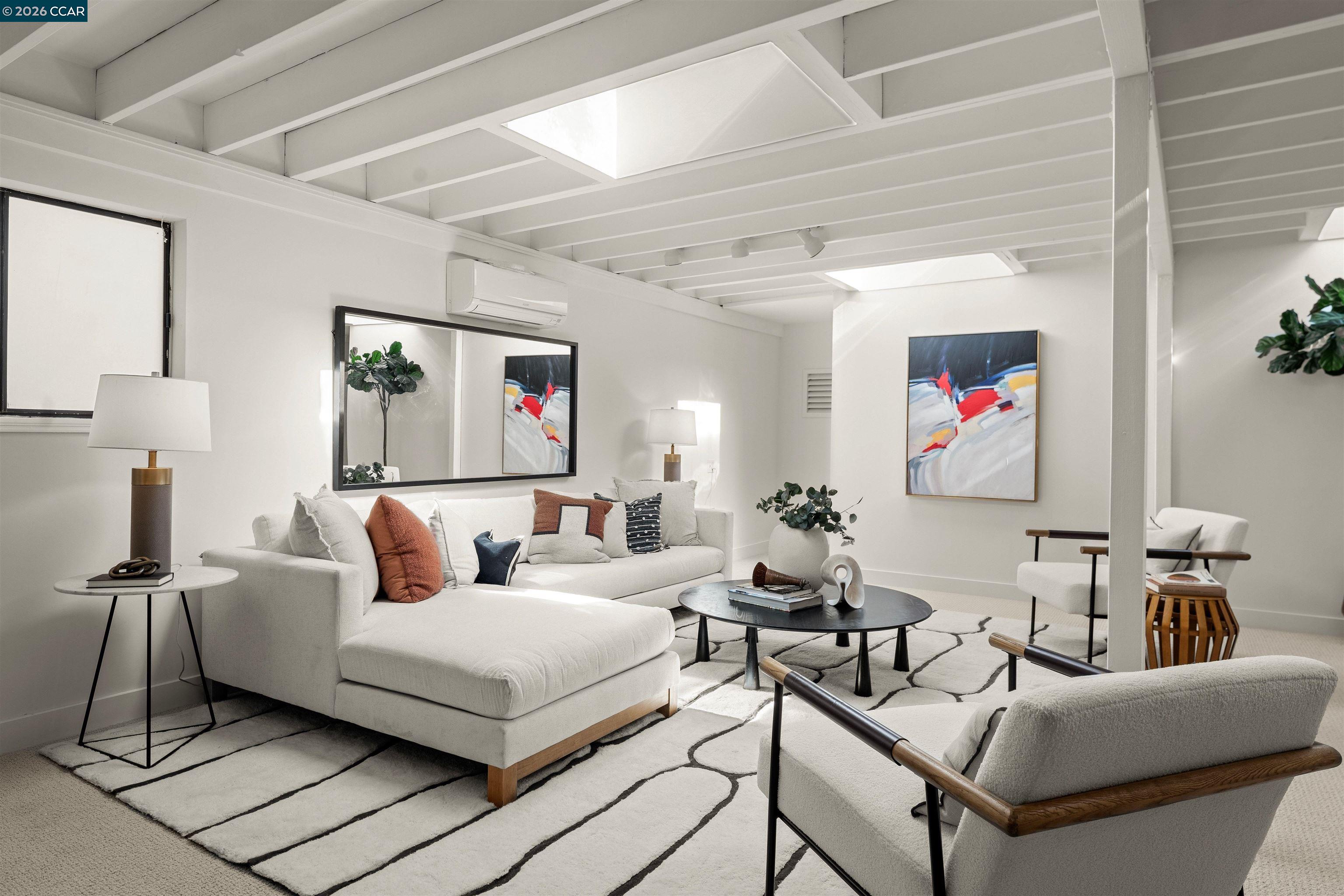 Detail Gallery Image 21 of 52 For 2341 9th Street, Berkeley,  CA 94710 - 1 Beds | 1 Baths