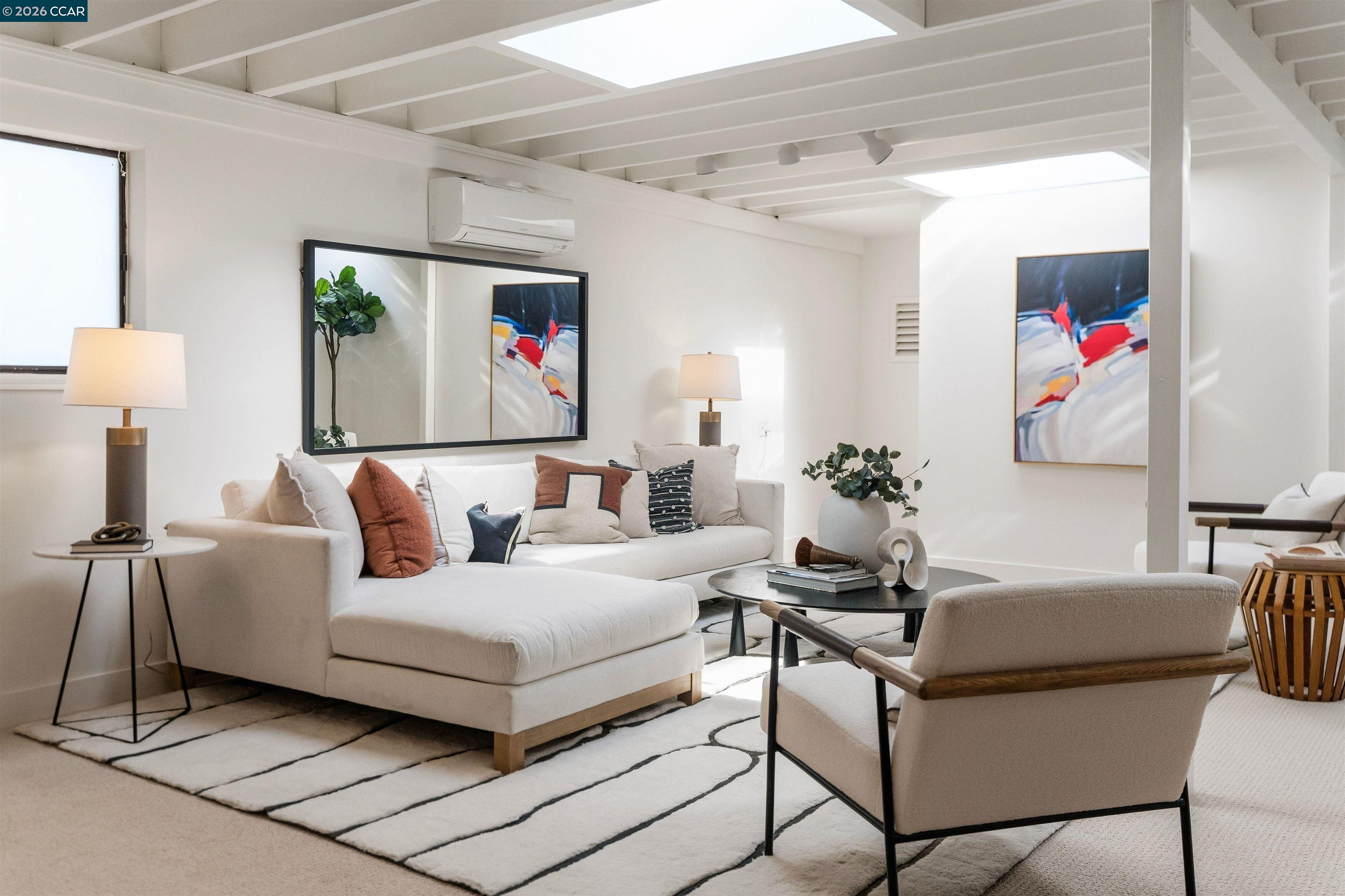 Detail Gallery Image 25 of 52 For 2341 9th Street, Berkeley,  CA 94710 - 1 Beds | 1 Baths