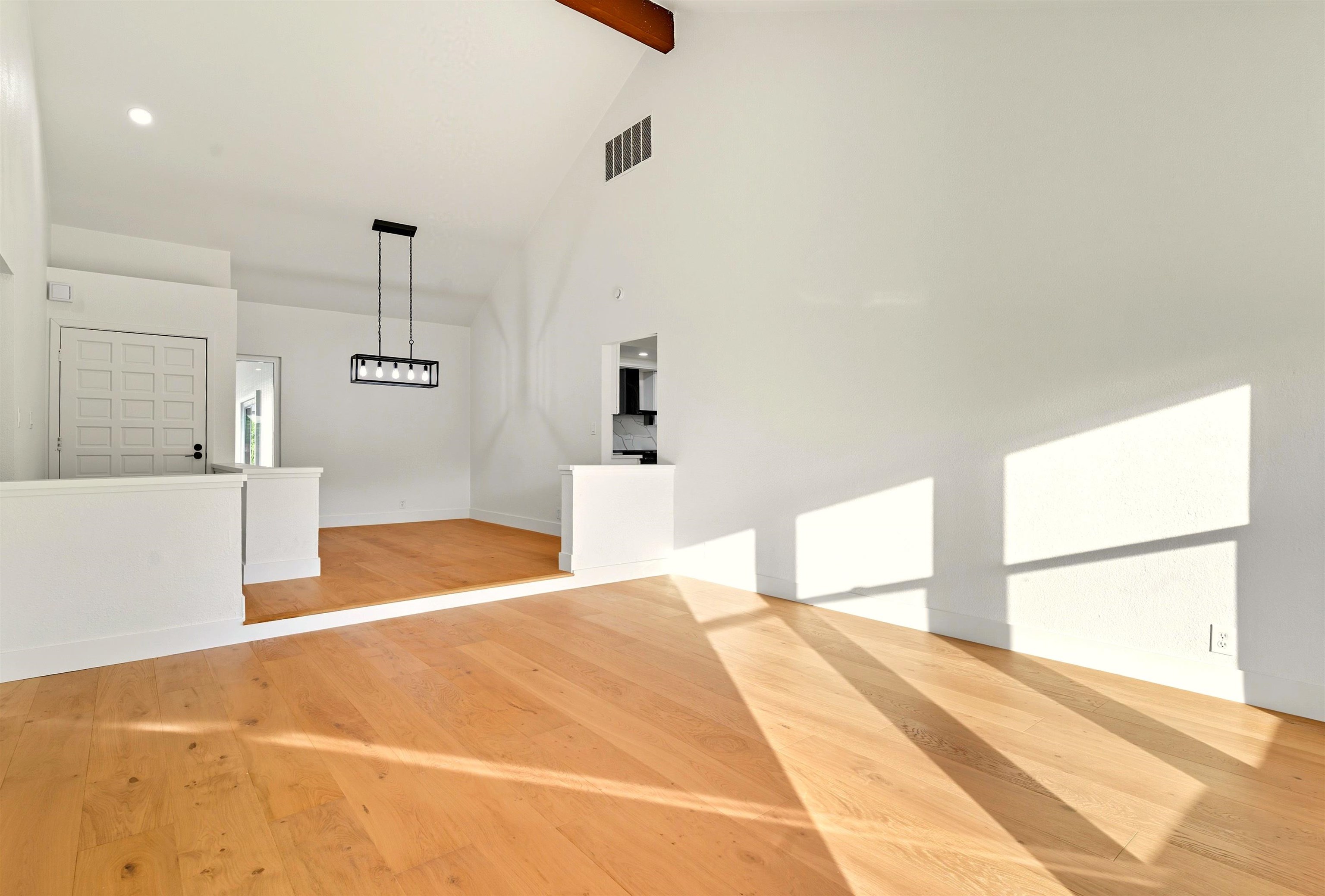 Detail Gallery Image 26 of 34 For 11 Paddock Ct, Pleasant Hill,  CA 94523 - 3 Beds | 2 Baths