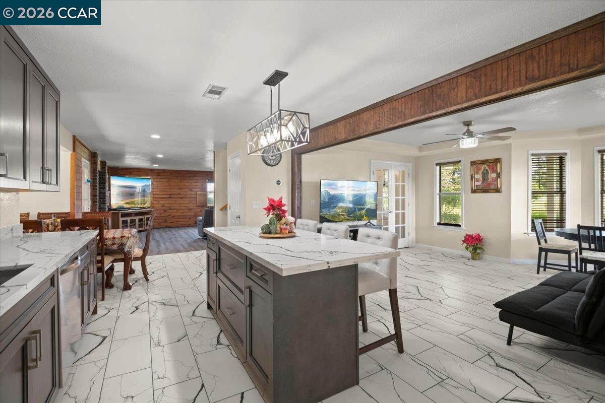 Detail Gallery Image 22 of 58 For 24685 N Fuhrman Road, Acampo,  CA 95220 - 3 Beds | 2/1 Baths