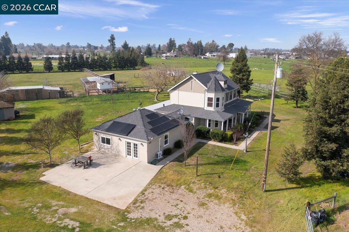 Detail Gallery Image 34 of 58 For 24685 N Fuhrman Road, Acampo,  CA 95220 - 3 Beds | 2/1 Baths