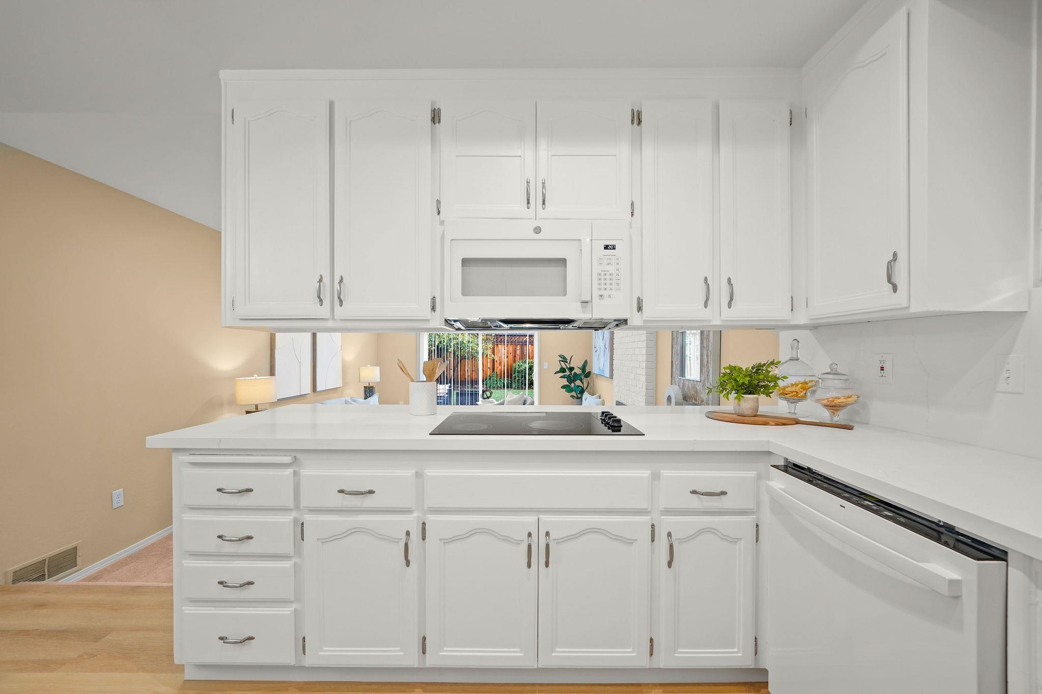 Detail Gallery Image 17 of 37 For 42688 Saratoga Park St, Fremont,  CA 94538 - 4 Beds | 2 Baths