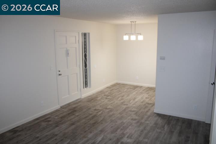 Detail Gallery Image 6 of 20 For 5290 San Pablo Dam Rd #13,  El Sobrante,  CA 94803 - 1 Beds | 1 Baths