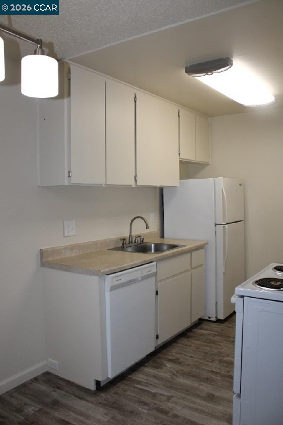 Detail Gallery Image 7 of 20 For 5290 San Pablo Dam Rd #13,  El Sobrante,  CA 94803 - 1 Beds | 1 Baths