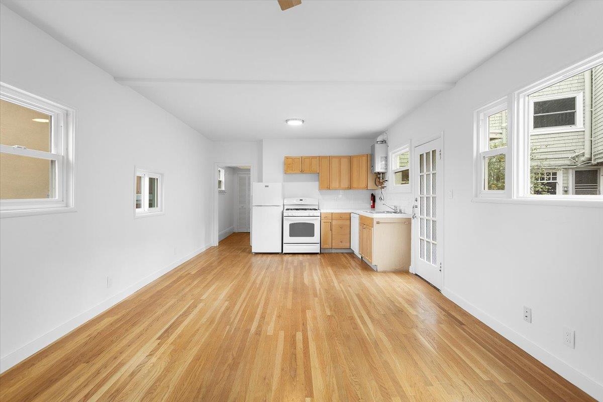 Detail Gallery Image 24 of 39 For 133 Echo Ave, Oakland,  CA 94611 - – Beds | – Baths