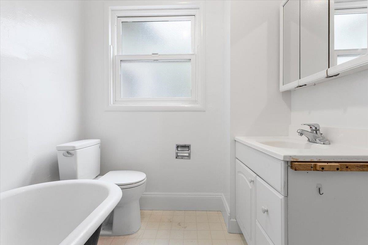 Detail Gallery Image 29 of 39 For 133 Echo Ave, Oakland,  CA 94611 - – Beds | – Baths