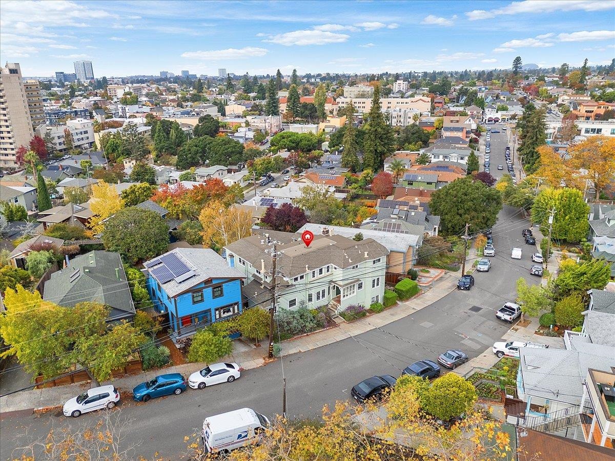 Detail Gallery Image 33 of 39 For 133 Echo Ave, Oakland,  CA 94611 - – Beds | – Baths