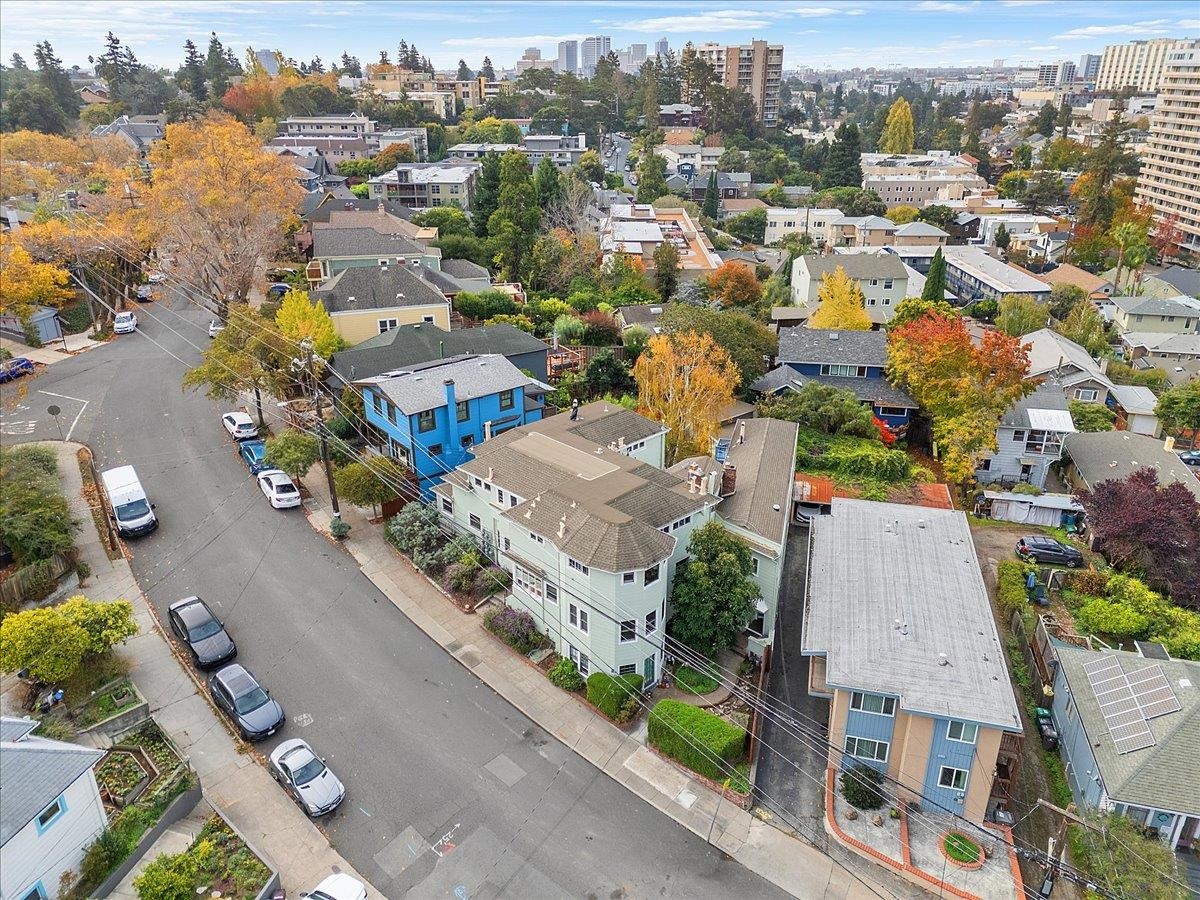 Detail Gallery Image 34 of 39 For 133 Echo Ave, Oakland,  CA 94611 - – Beds | – Baths